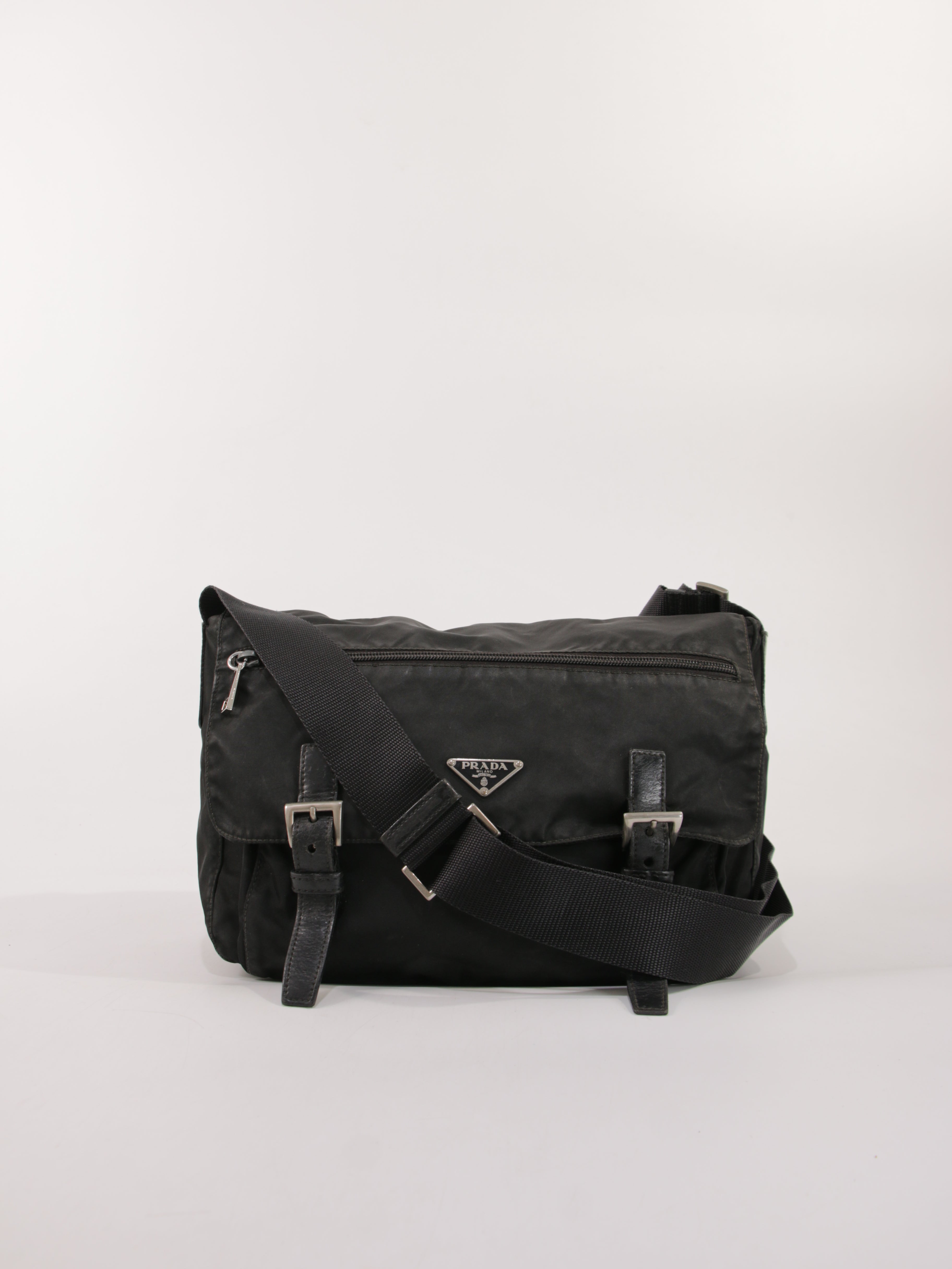 Prada Mensajero Doble Hebilla