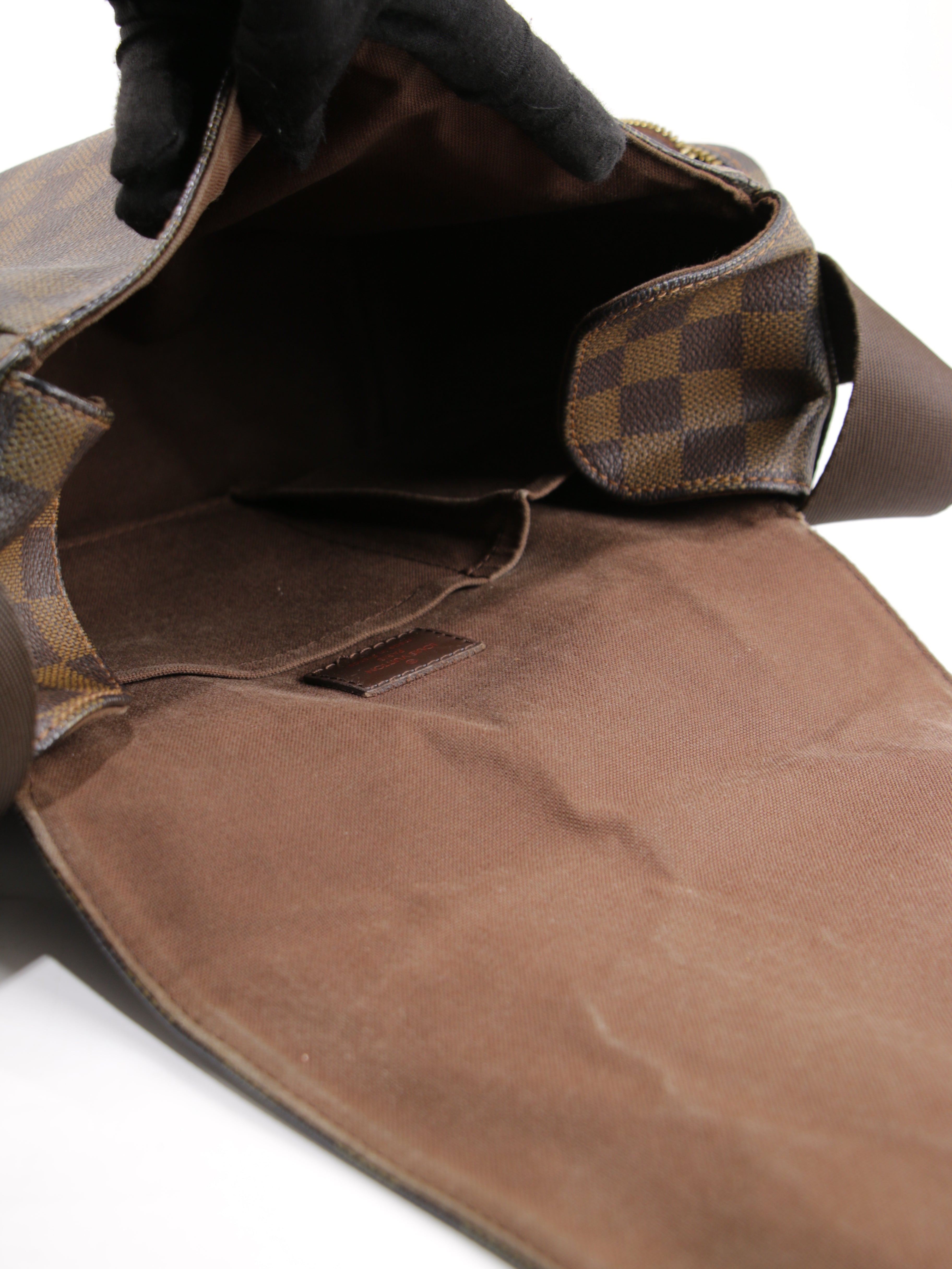 Reporter Melville PM