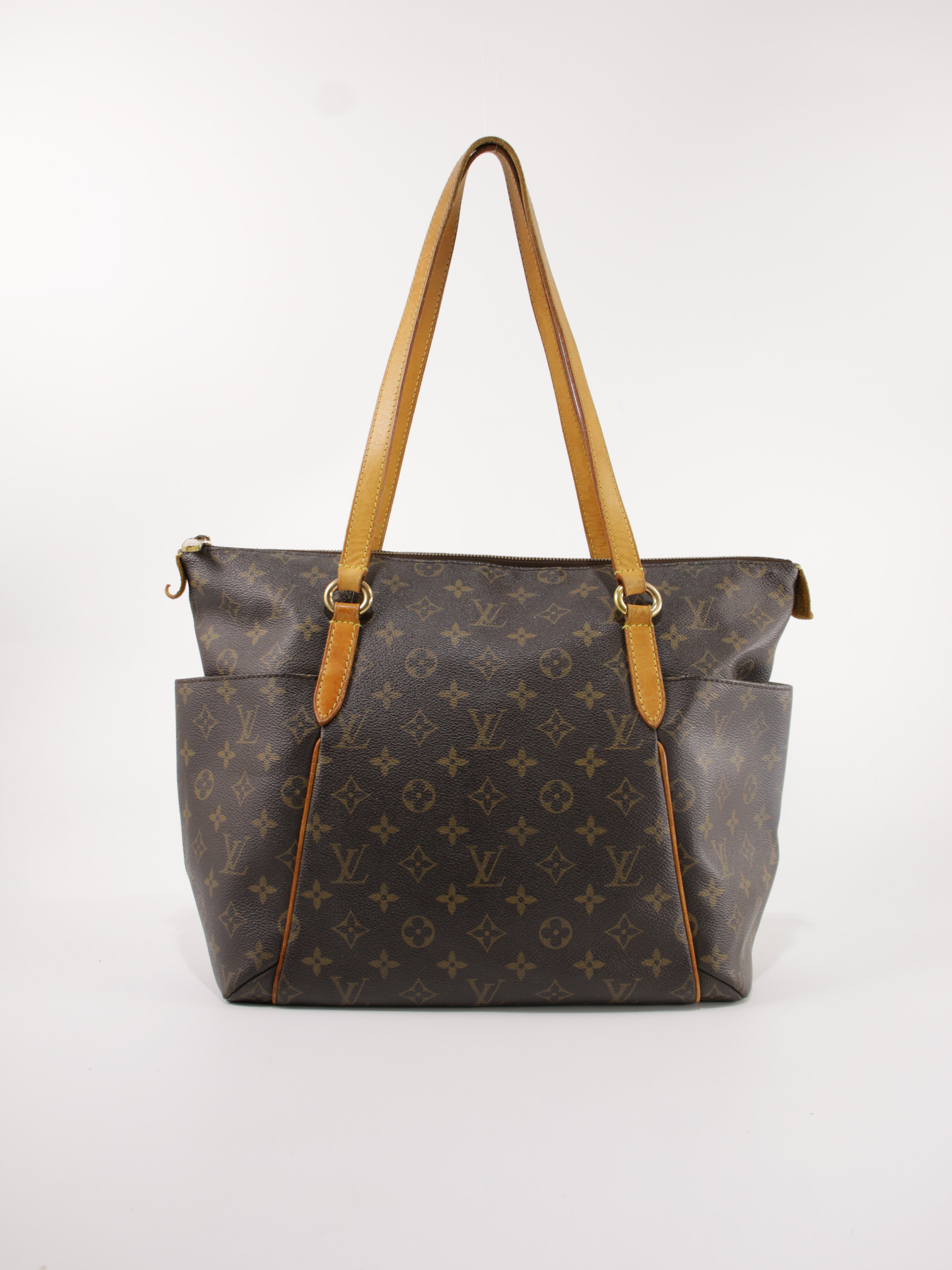 LOUIS VUITTON TOTALMENTE MM