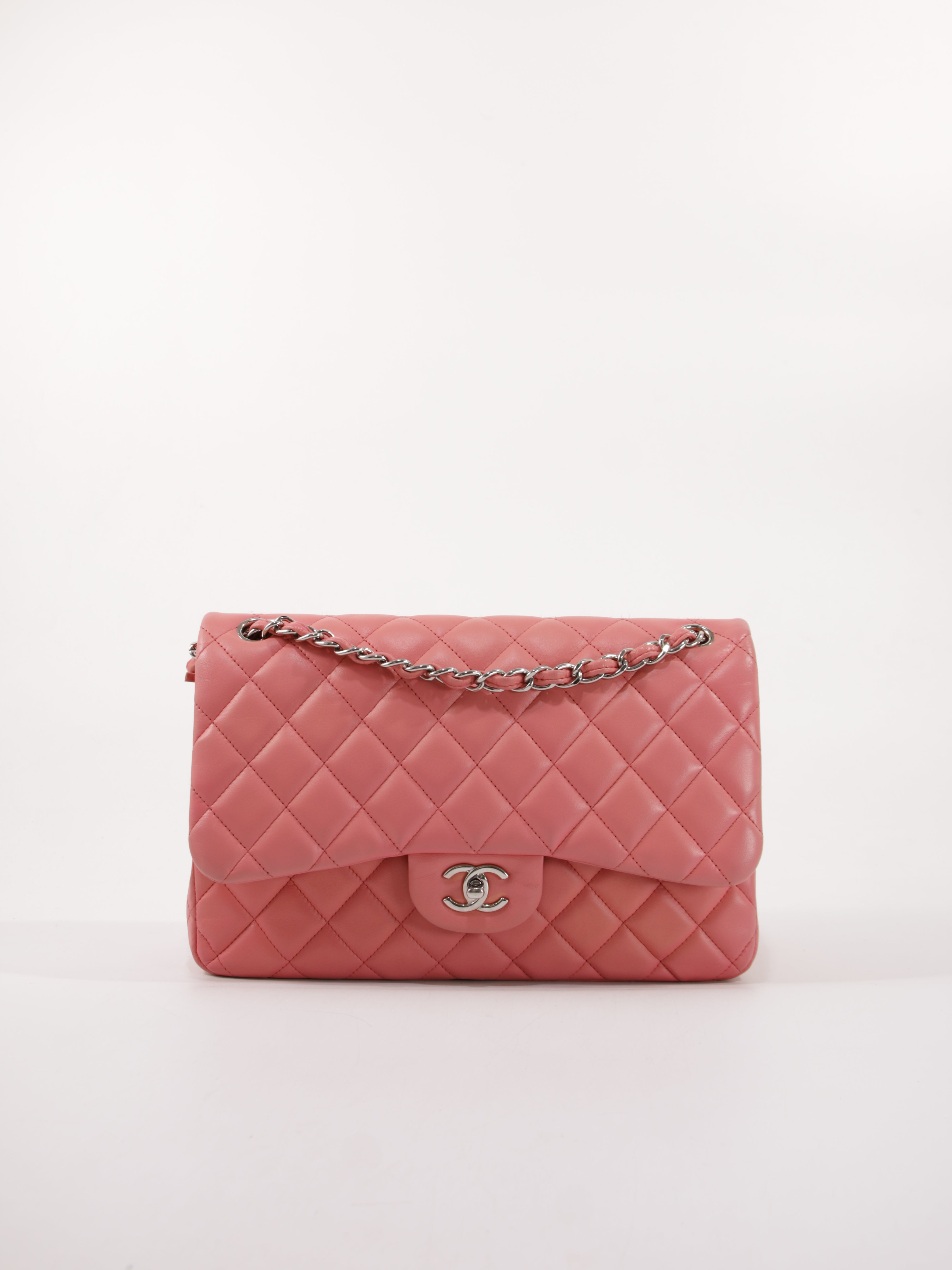 CHANEL - JUMBO FLAP