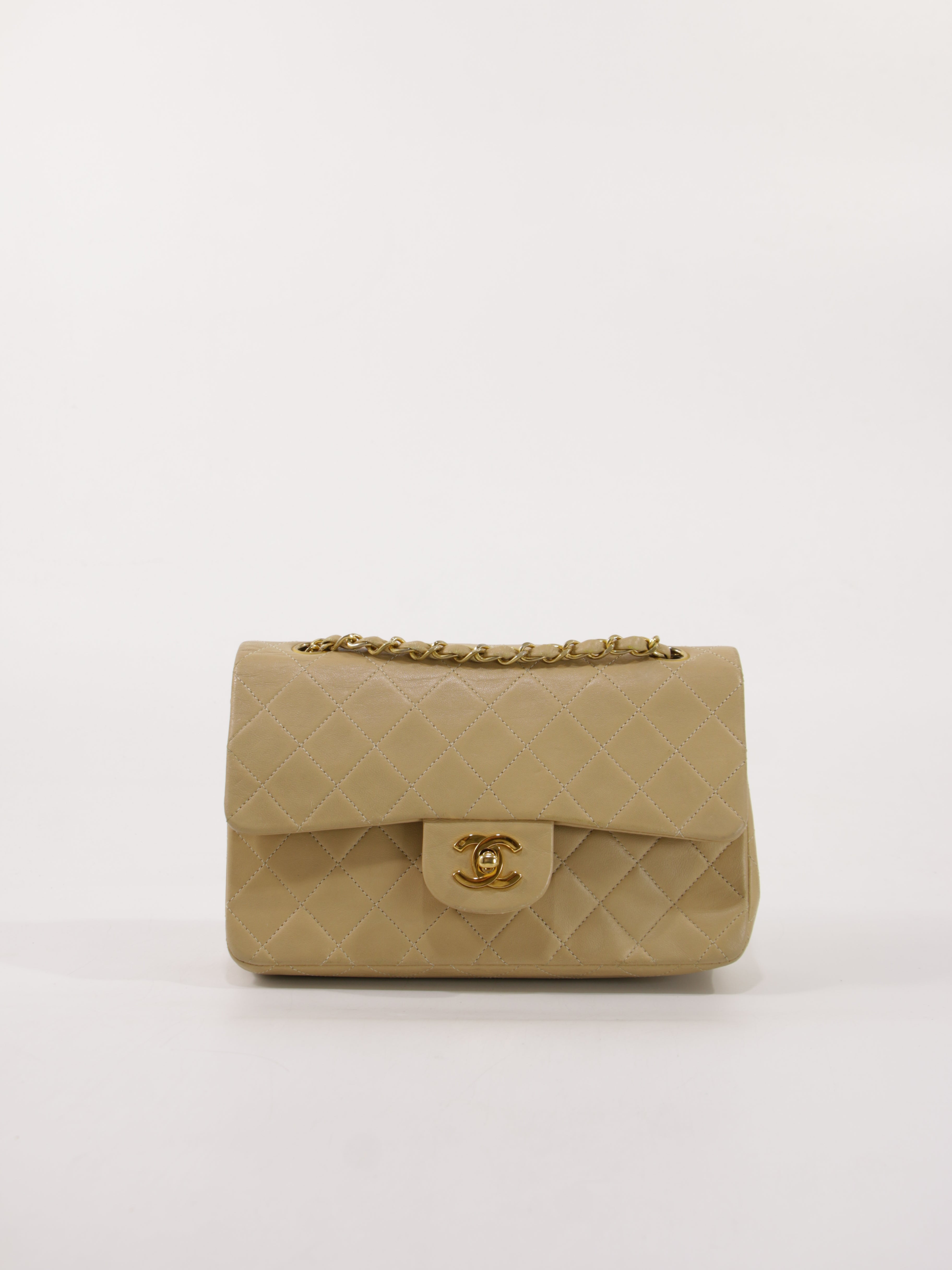 CHANEL SMALL CLASSIC FLAP
