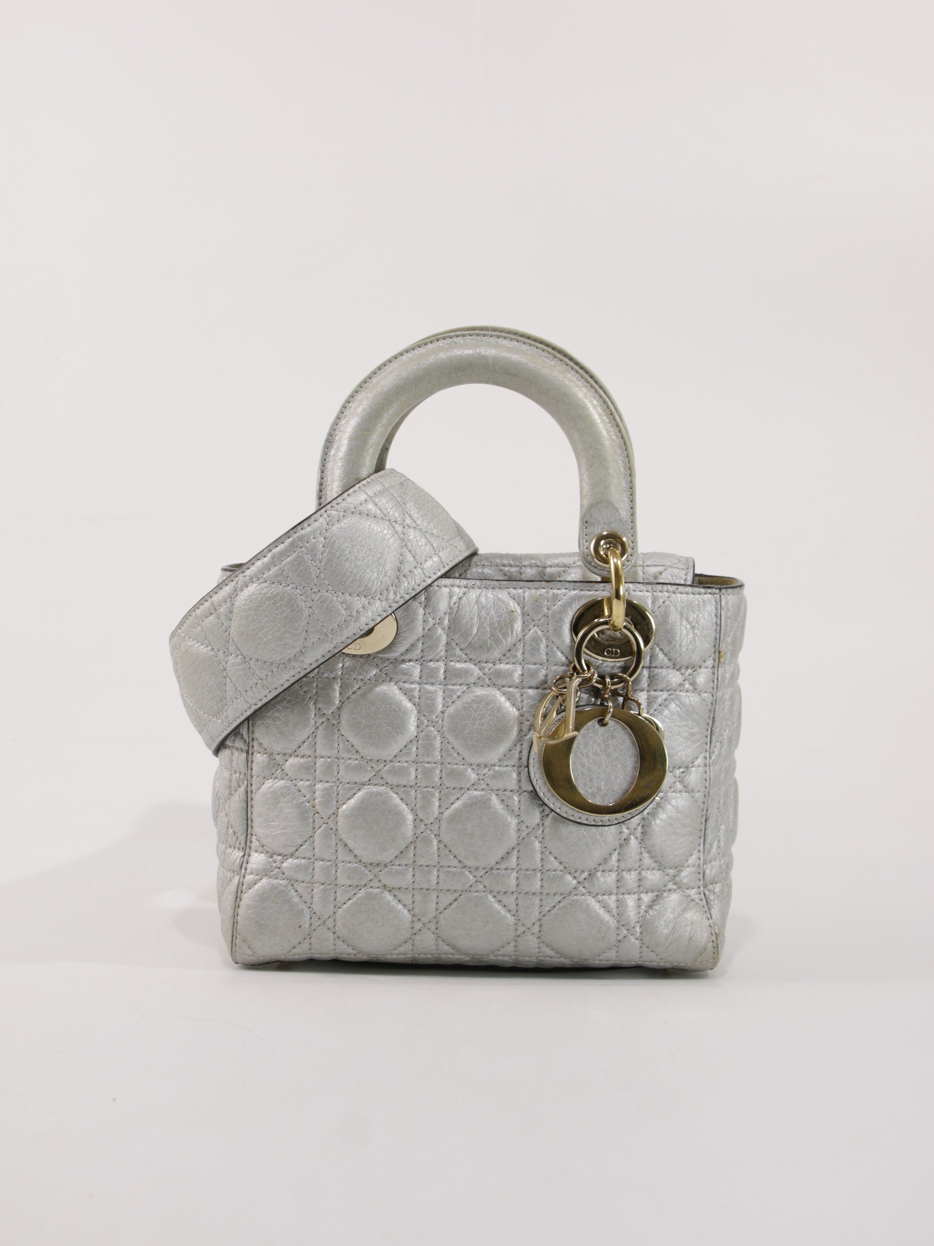 CHRISTIAN DIOR PEQUEÑA DAMA DIOR