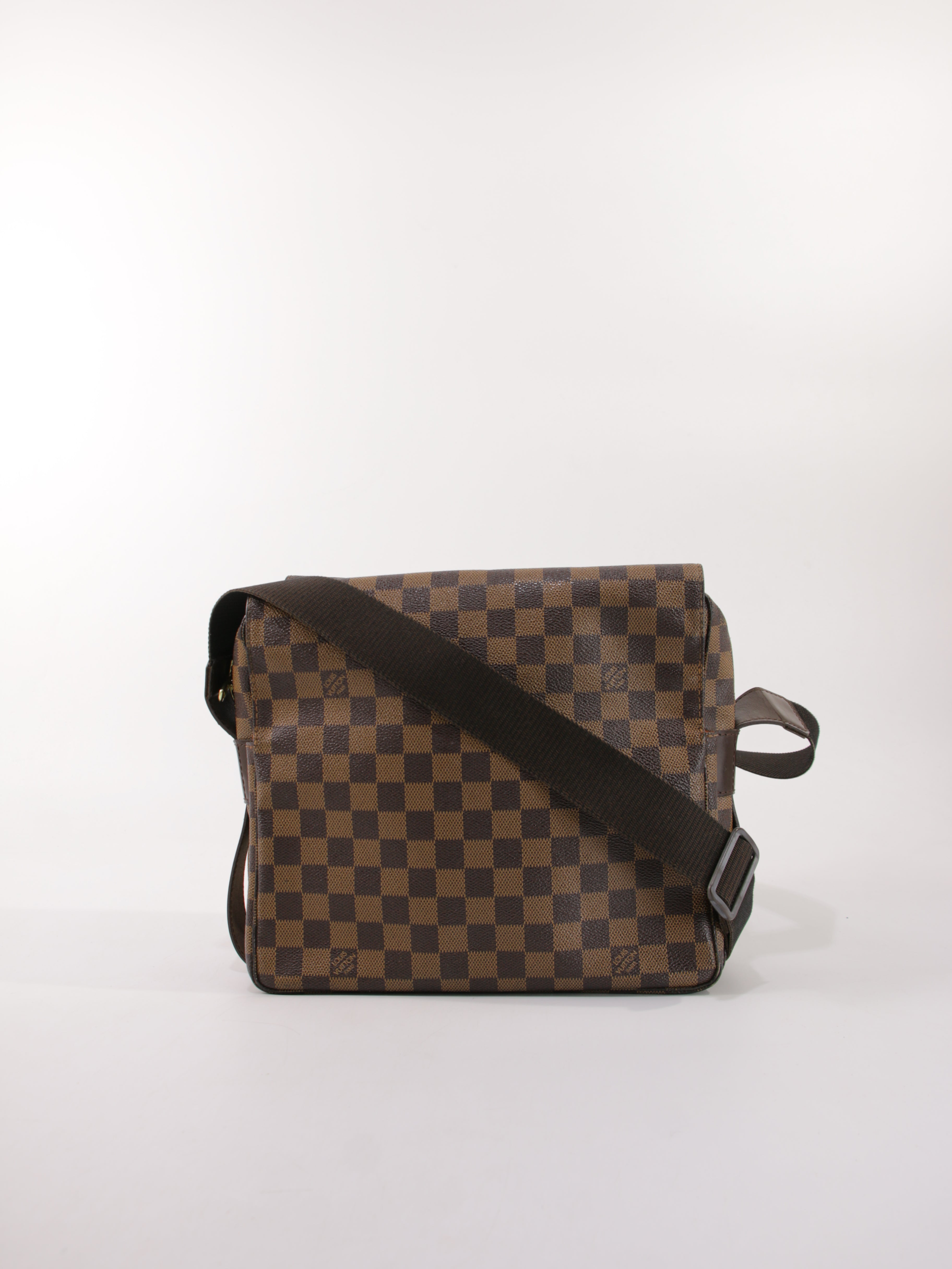 LOUIS VUITTON CROSSBODY BAGS