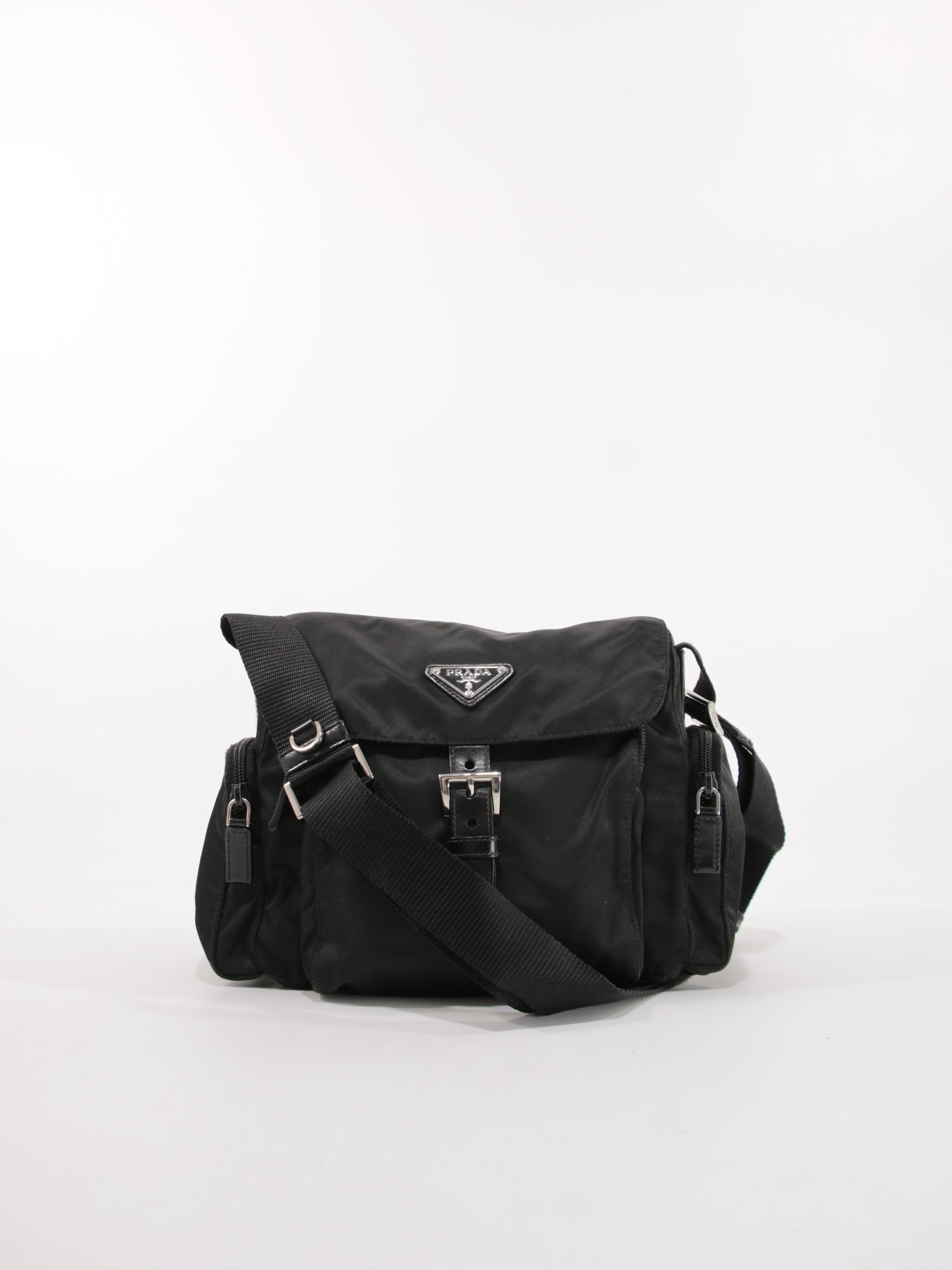 Single Buckle Messenger