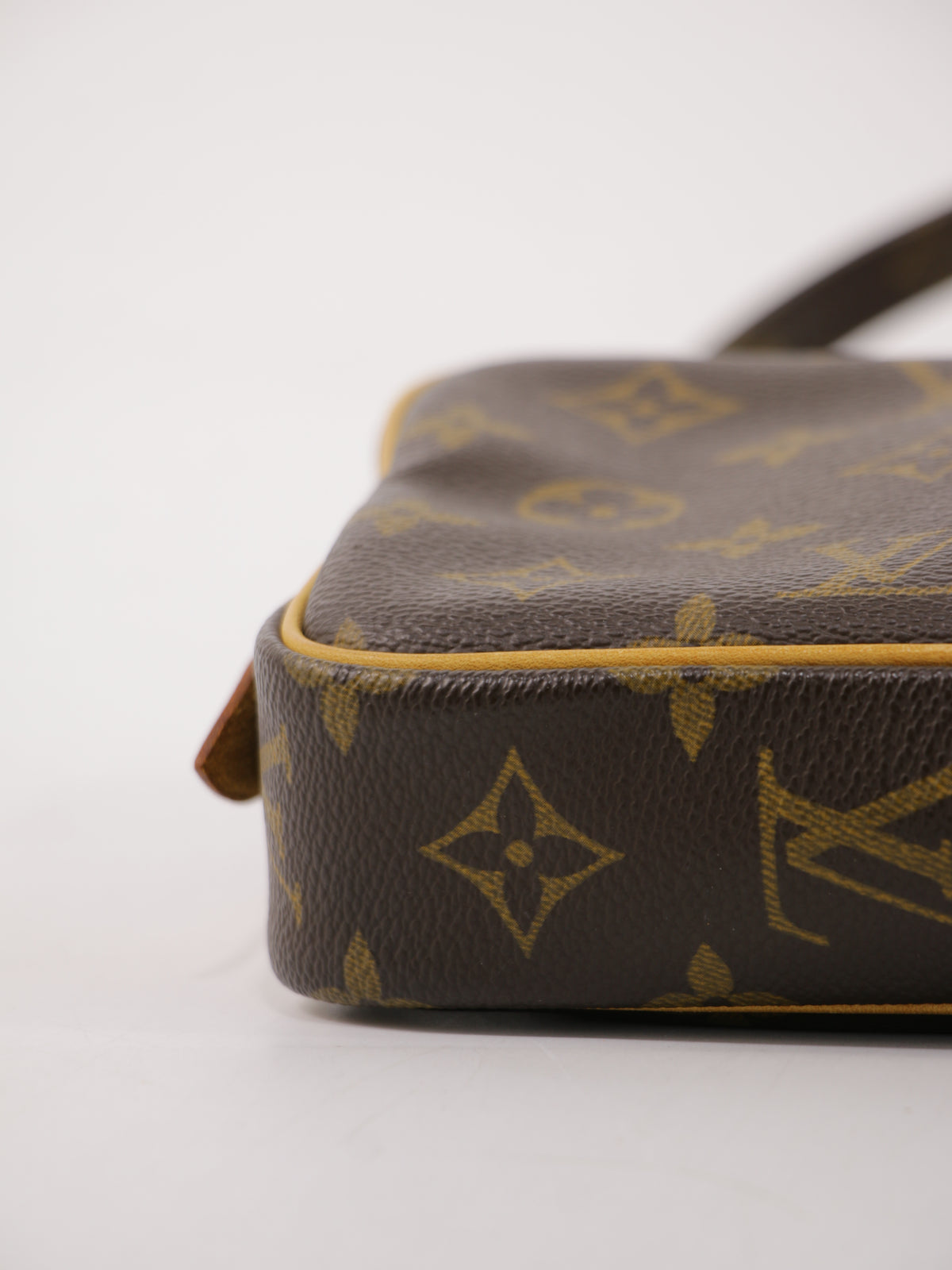 Louis Vuitton Pochette Marly Bandoulière