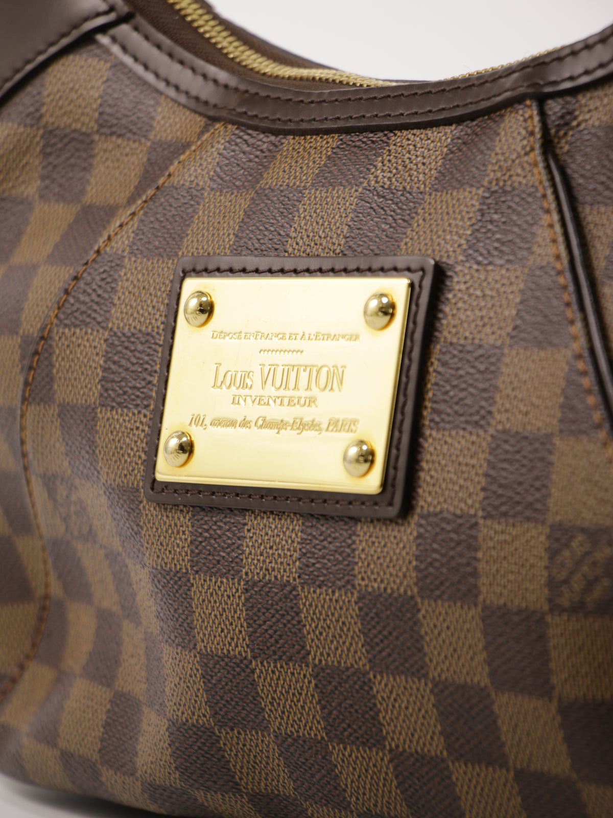 Louis Vuitton Thames PM