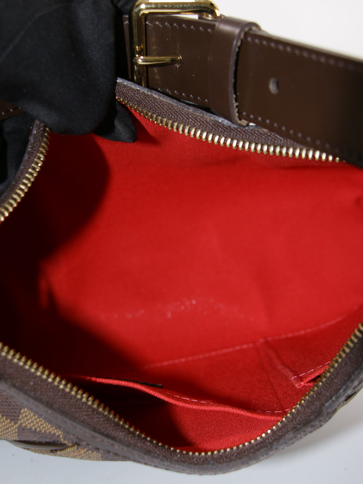 Louis Vuitton Thames PM