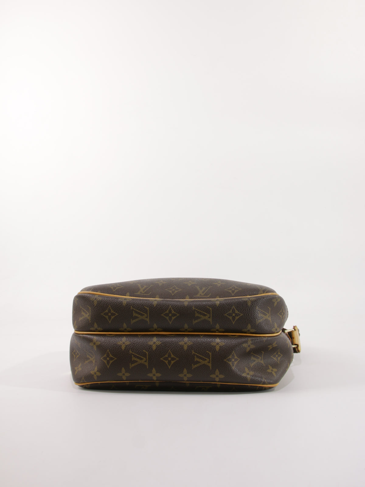 Louis Vuitton Reporter