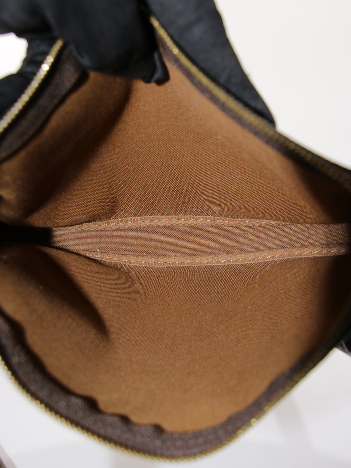 Louis Vuitton Accessories Pochette