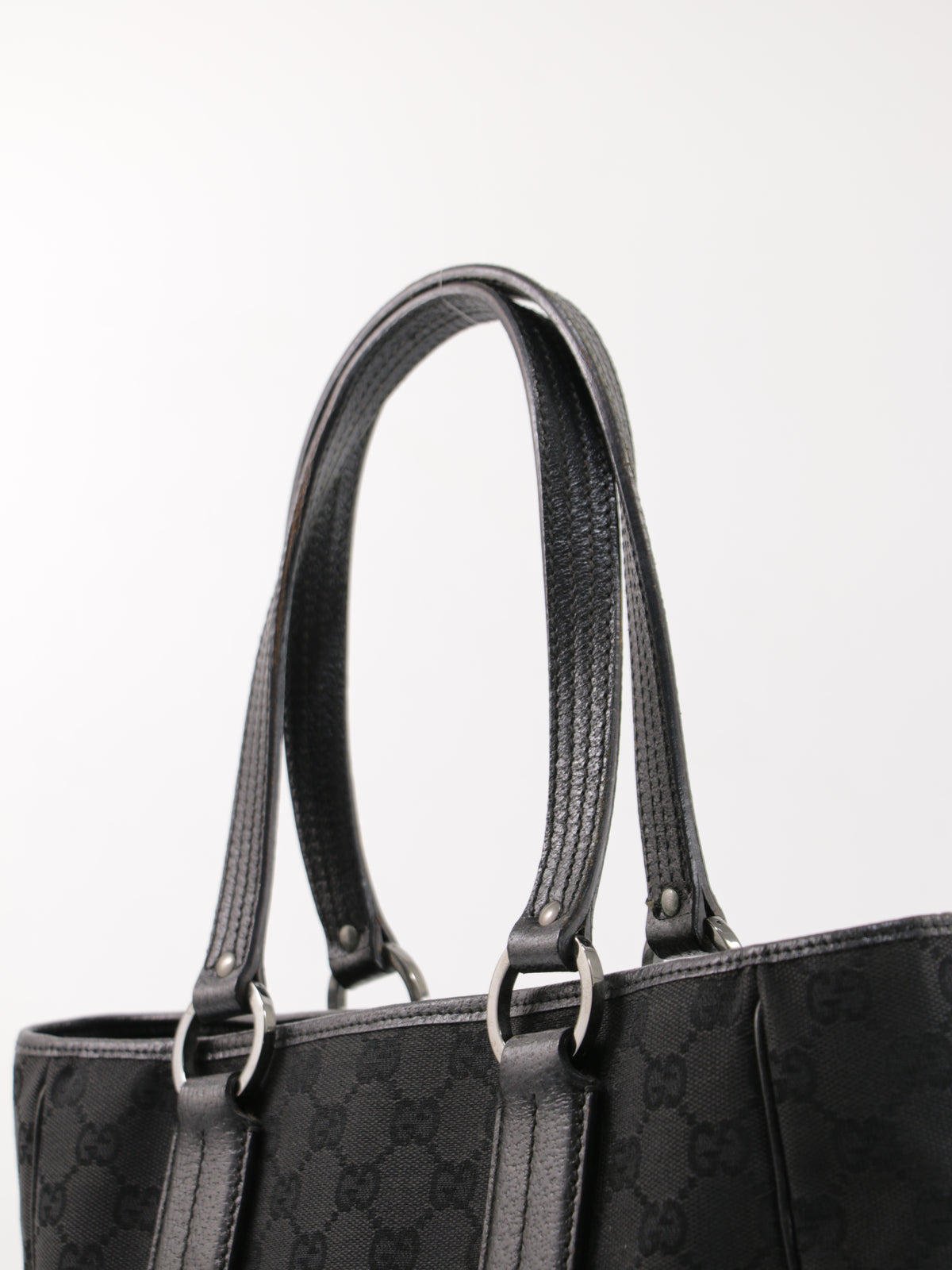Gucci Shoulder Bag