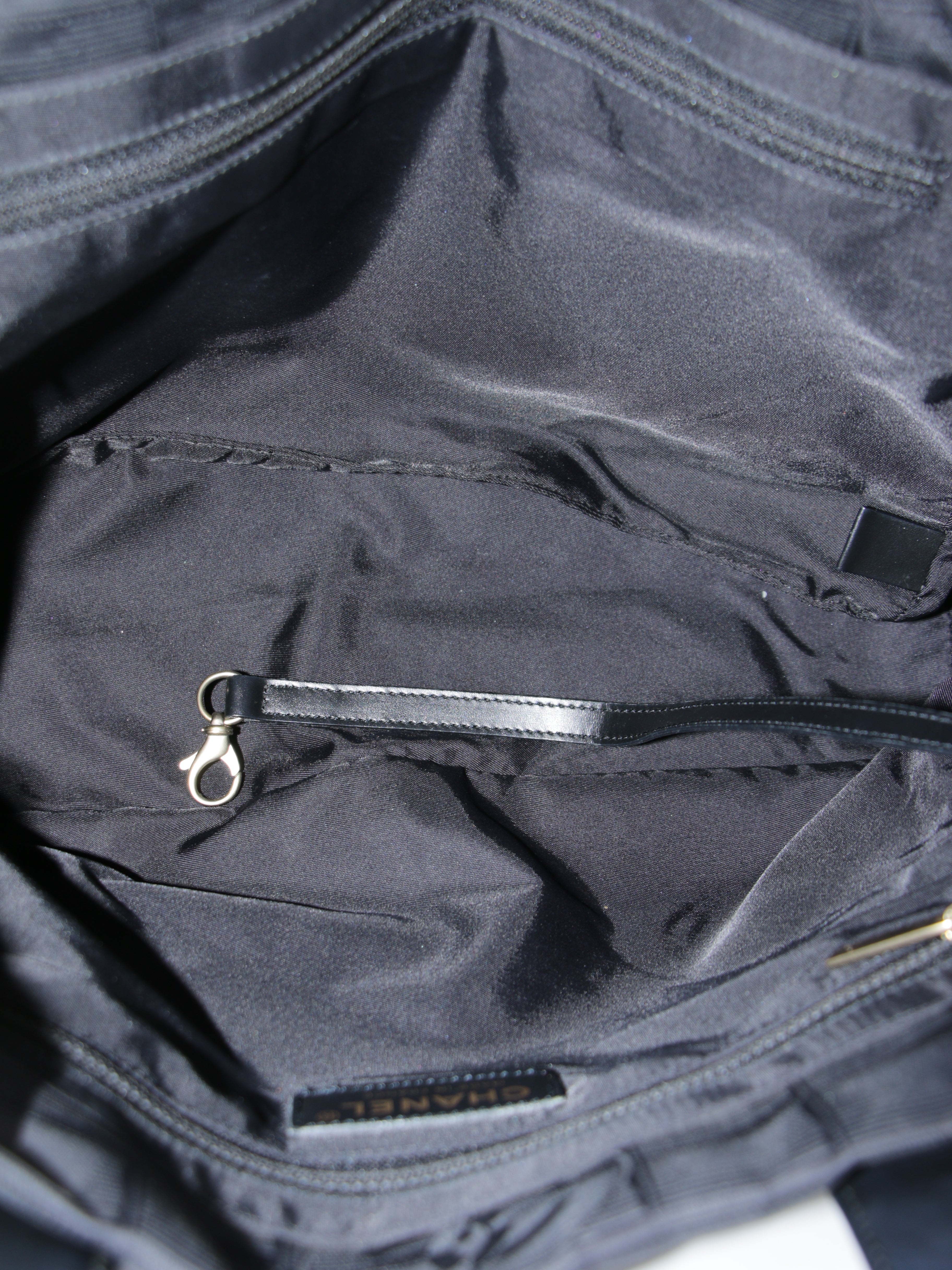 Small New Travel Line Tote