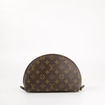 Cosmetic pouch