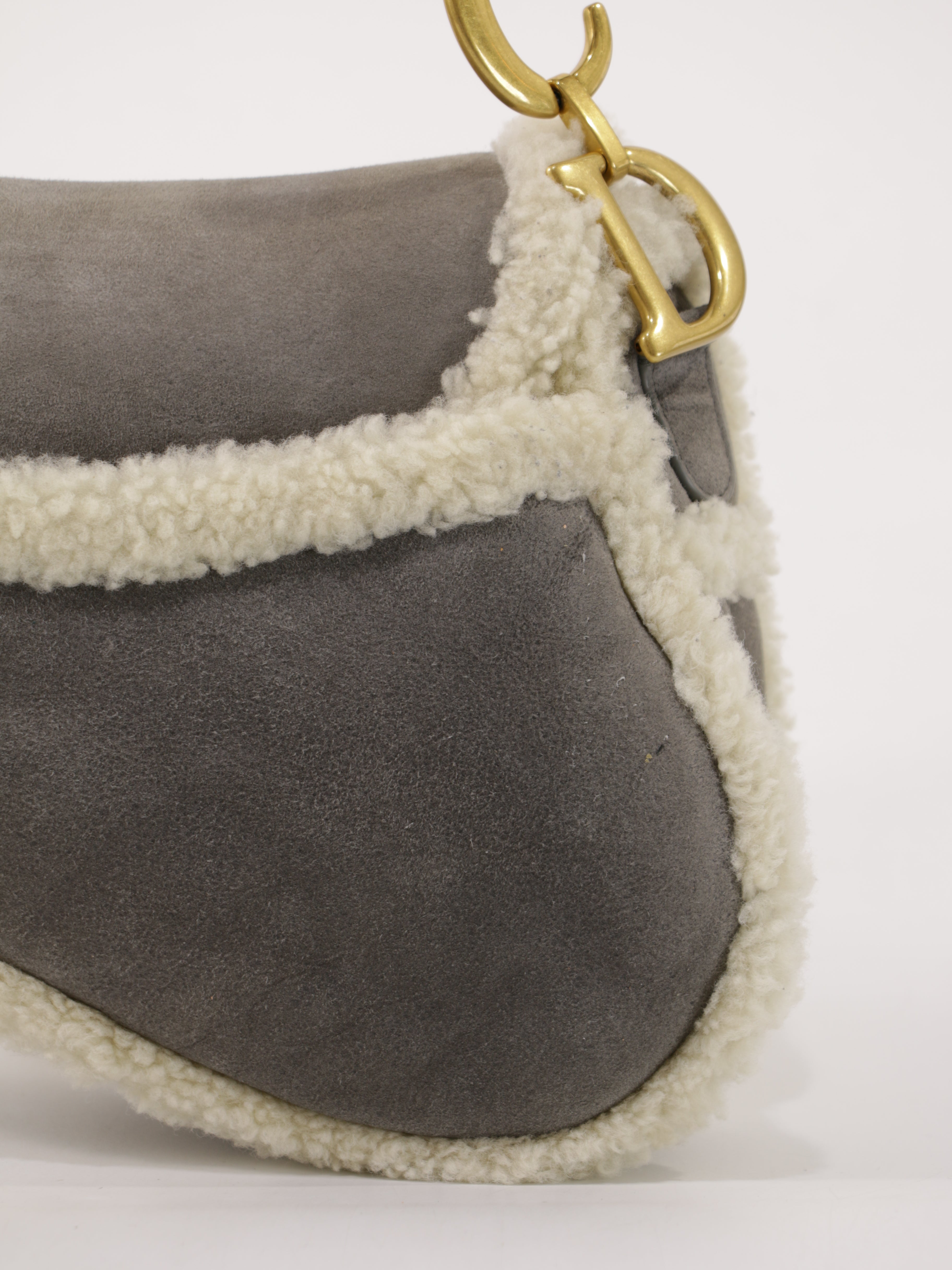 Saddle