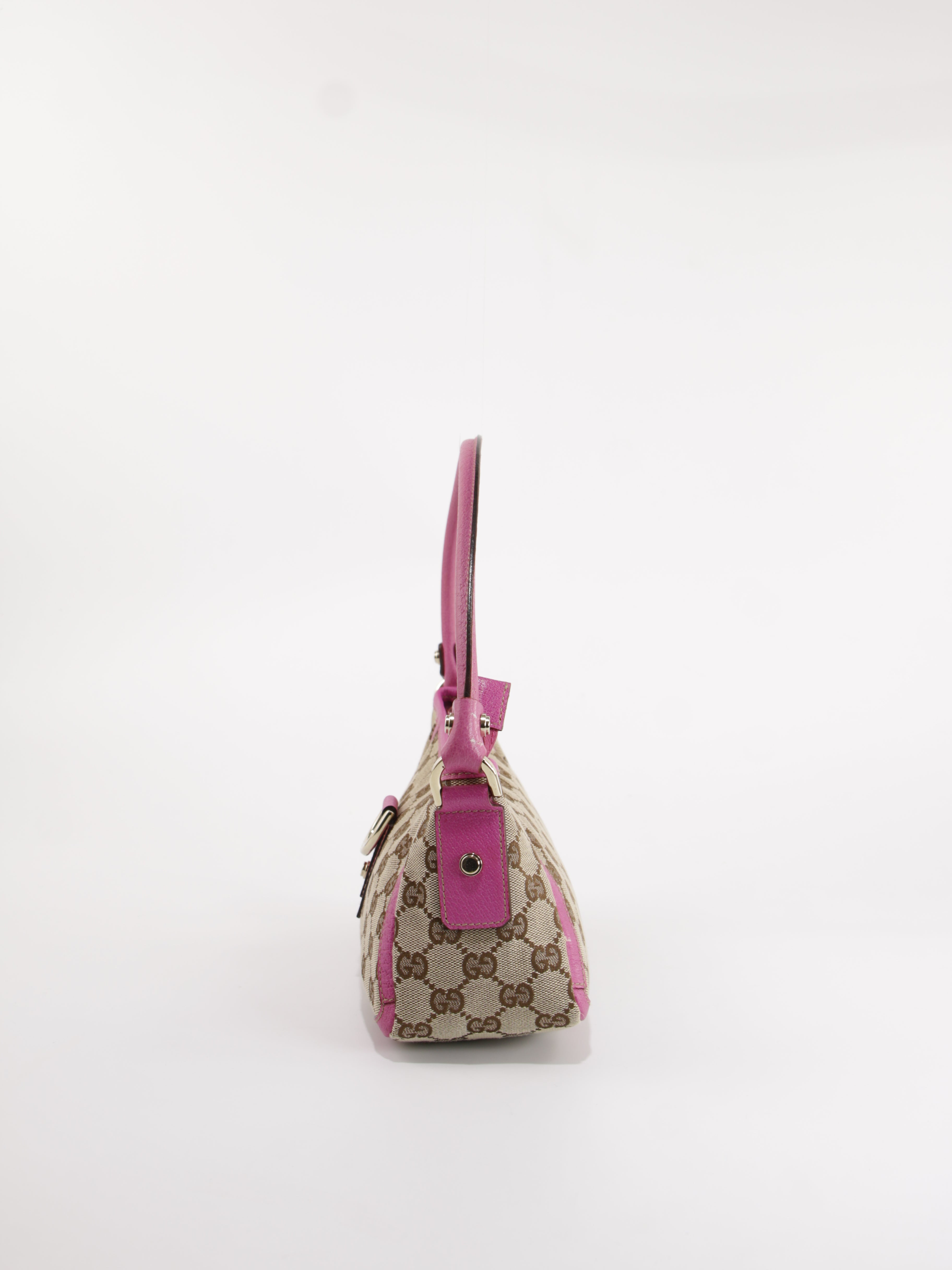 Abbey D-Ring Pochette