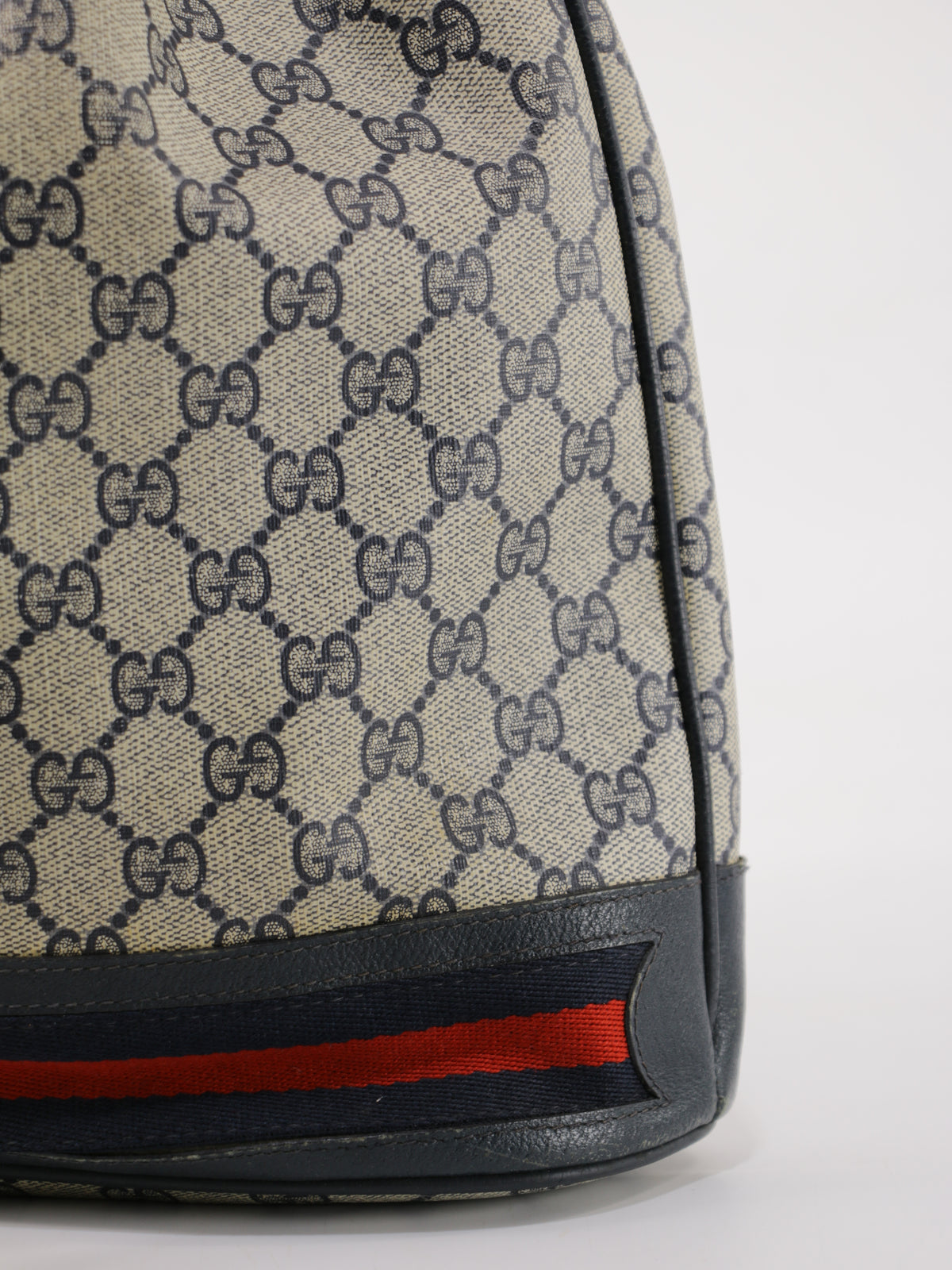 Gucci Shoulder Bag