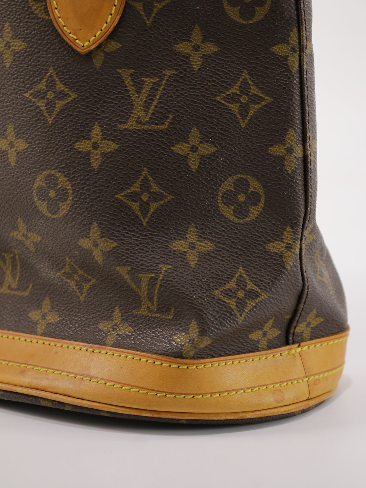 Louis Vuitton Mini Bucket