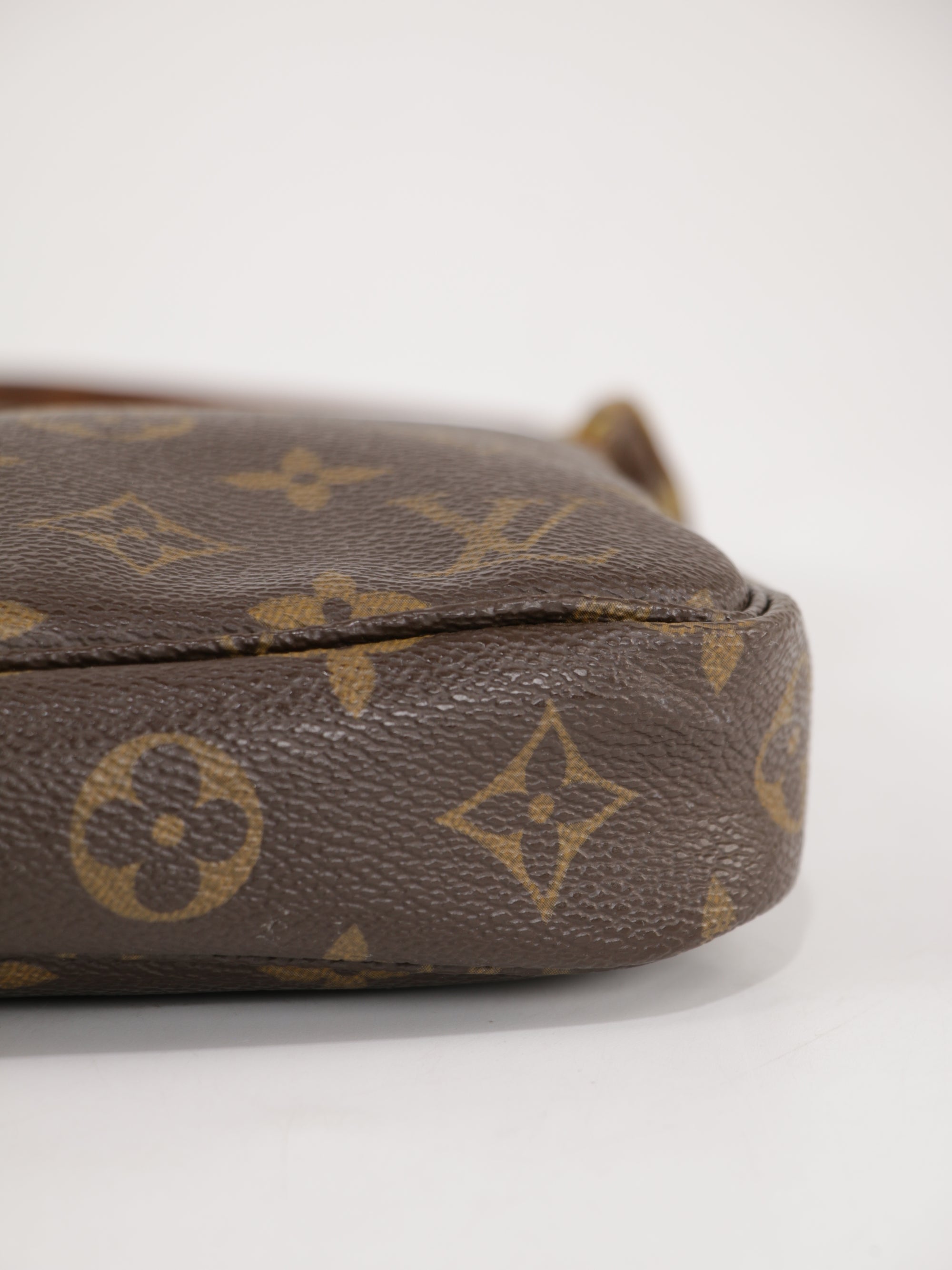 Accessories pochette