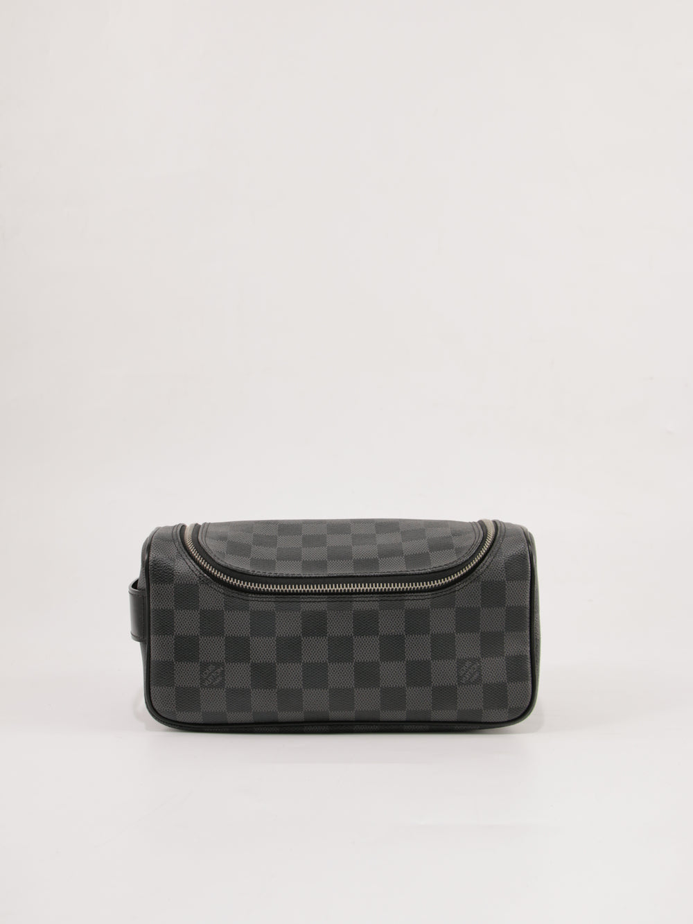 Cosmetic pouch