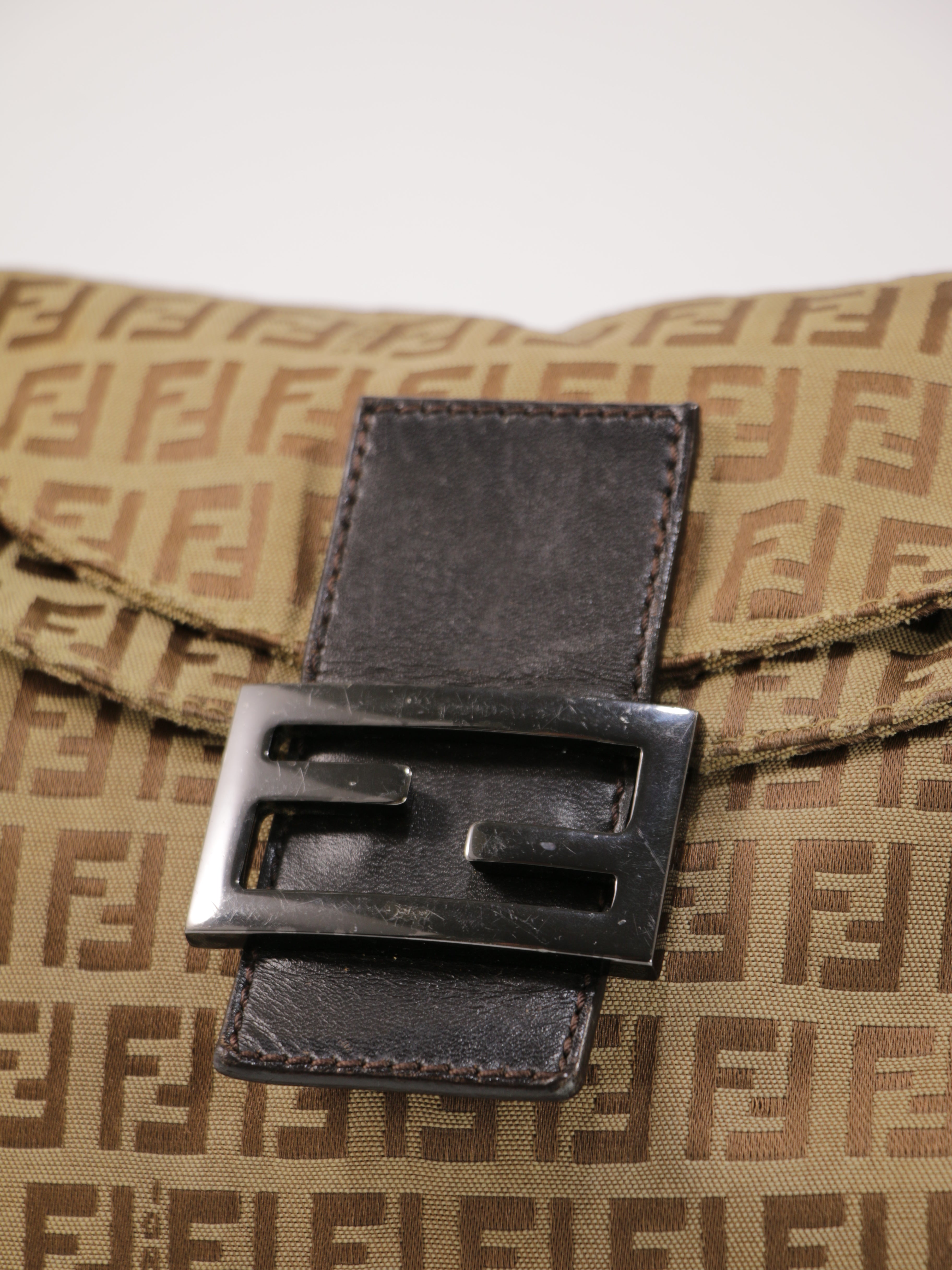 Double Flap Mamma
