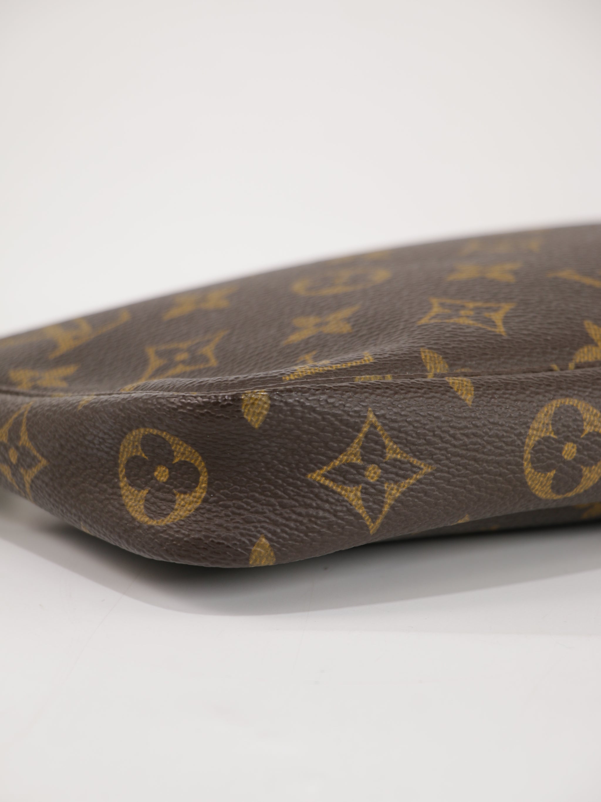 Accessories pochette