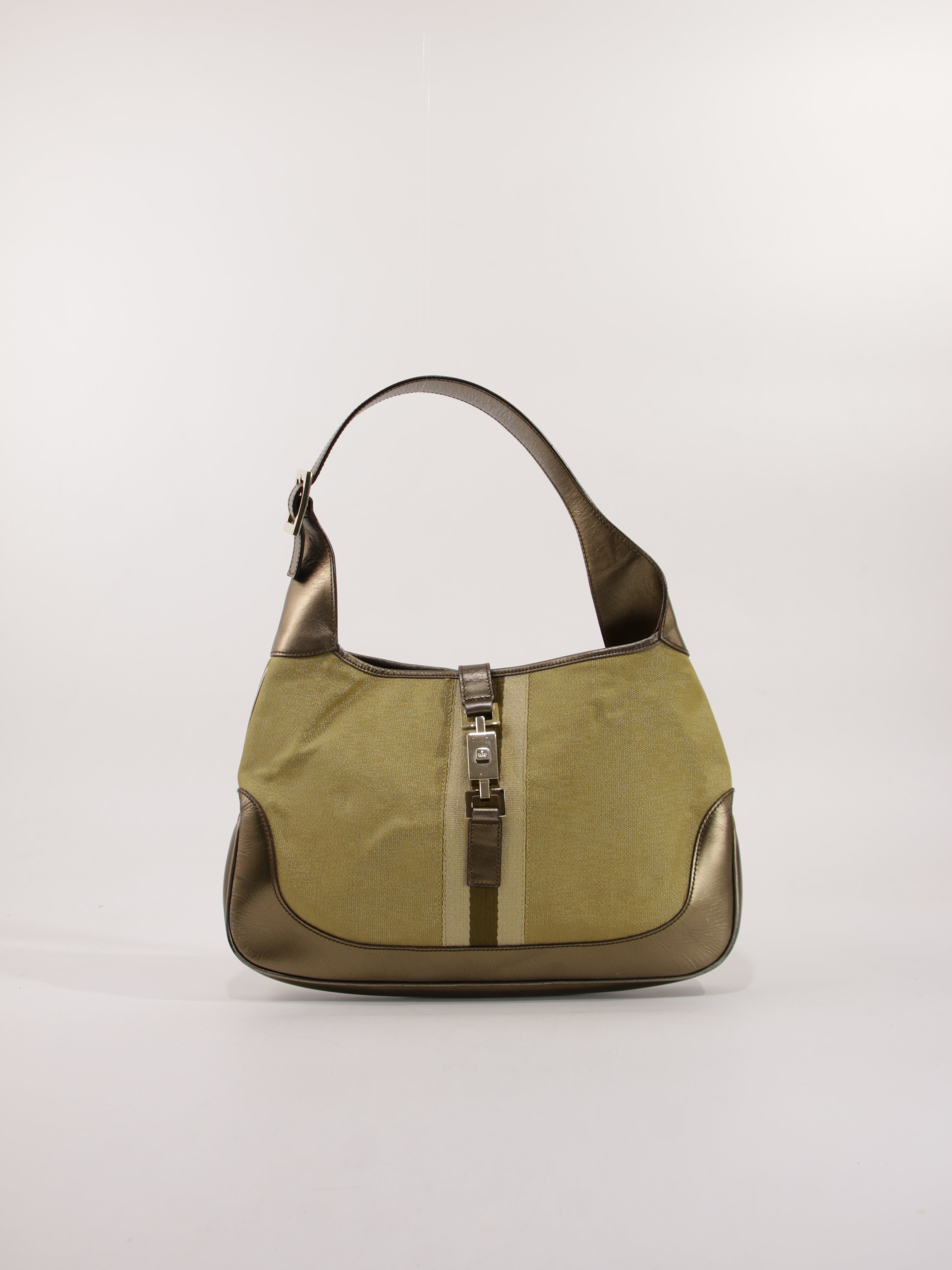 Medium Jackie
