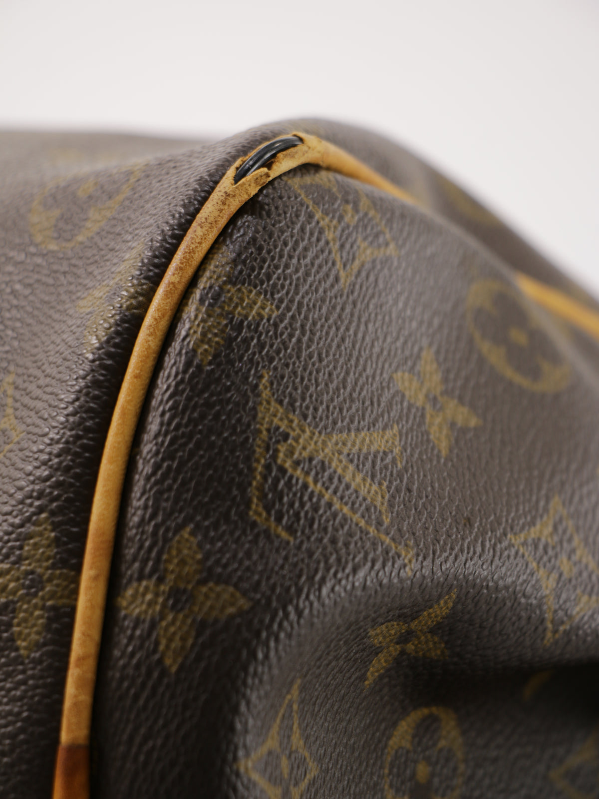 Louis Vuitton Montorgueil