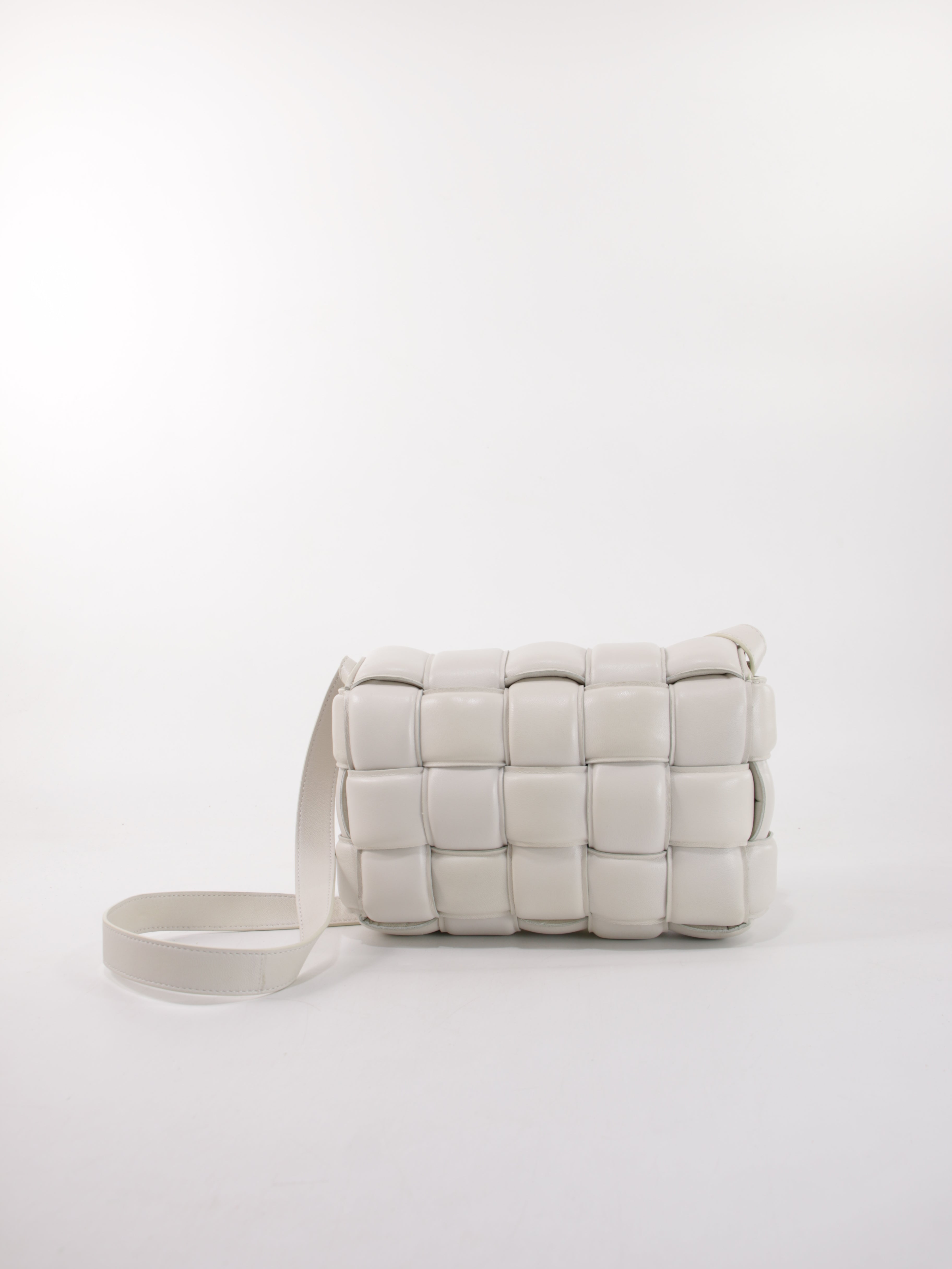 Bottega Veneta Cassette Medium