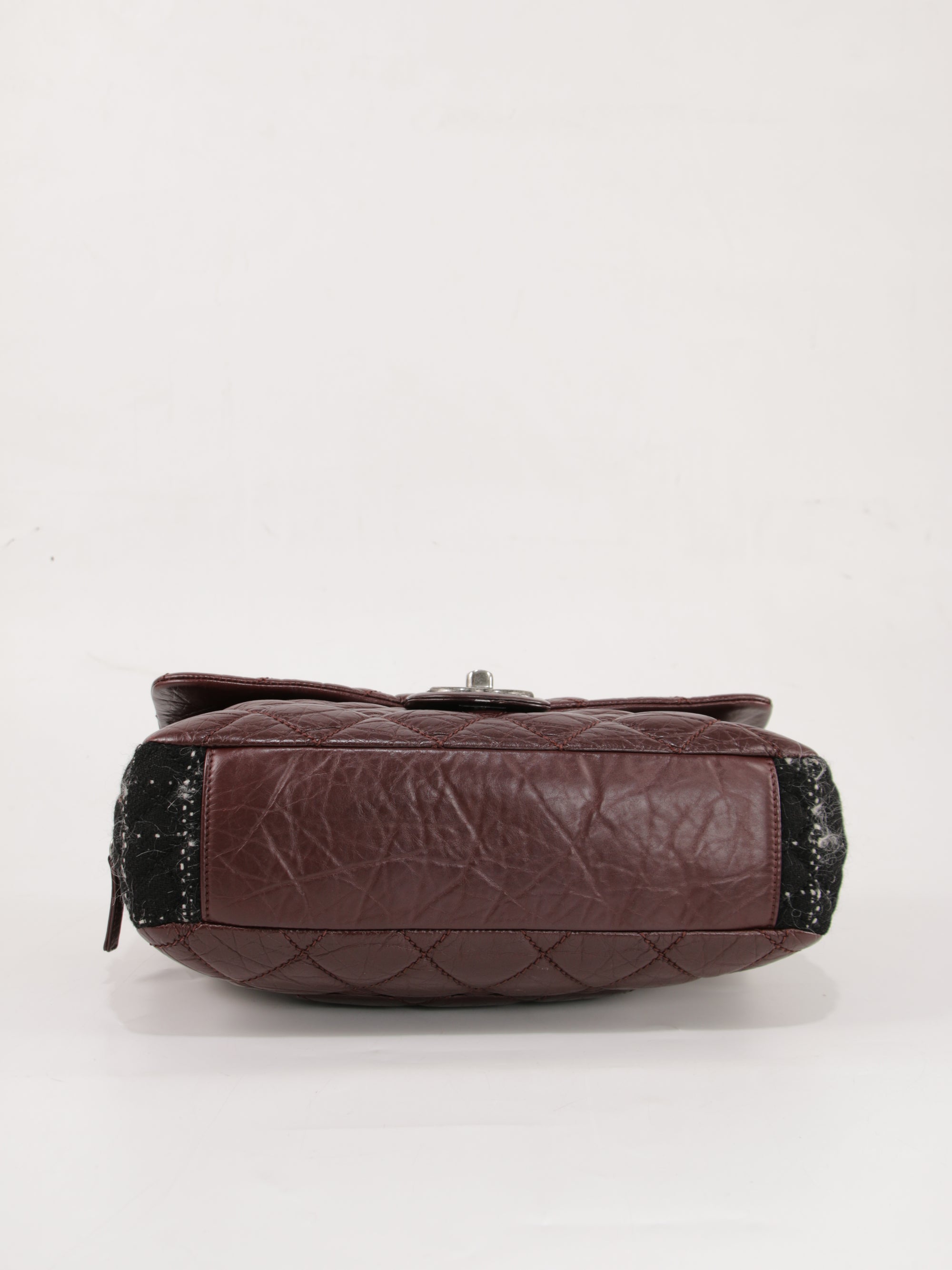 Jumbo Classic Flap