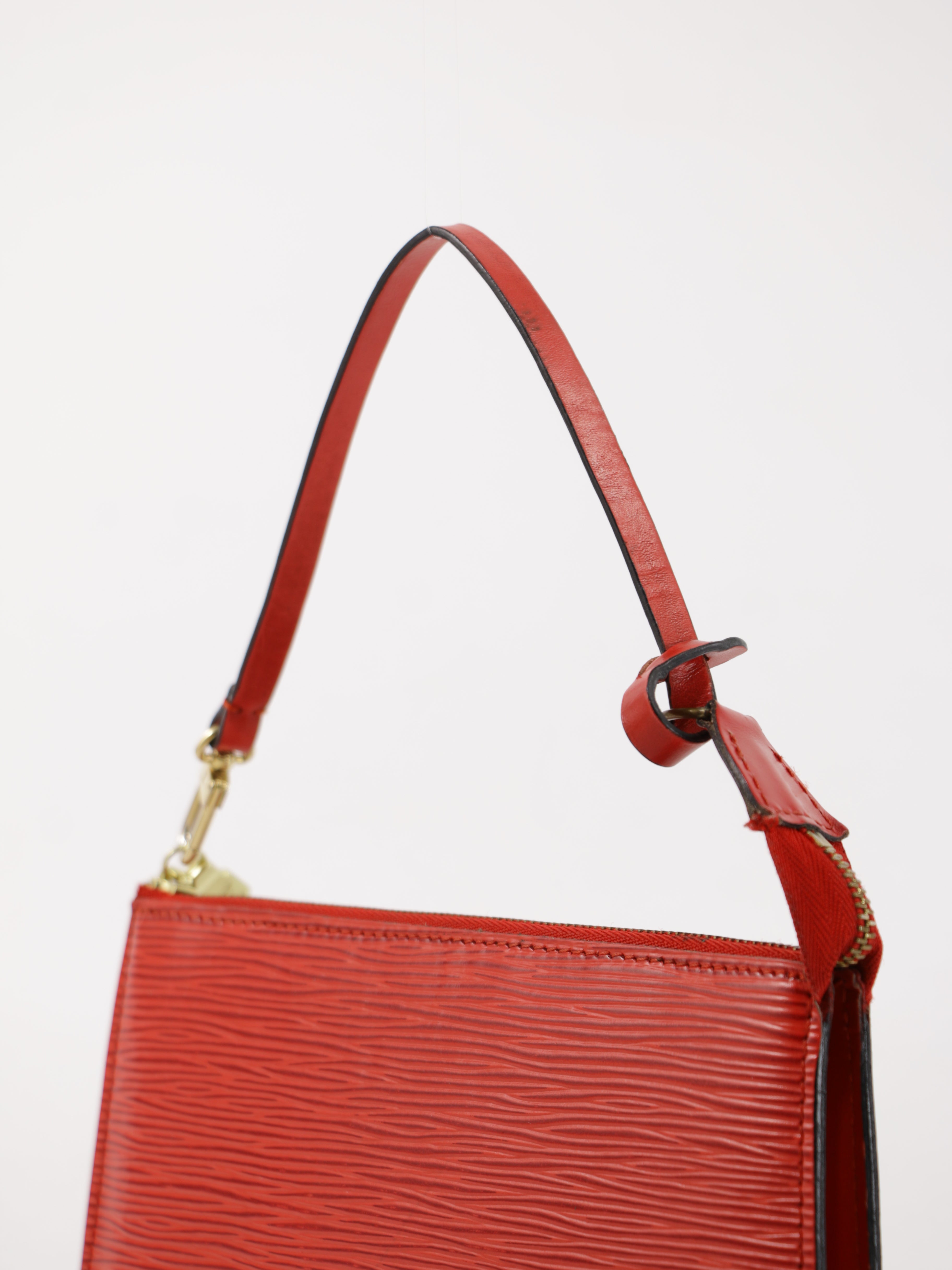 Louis Vuitton Accessories Pochette