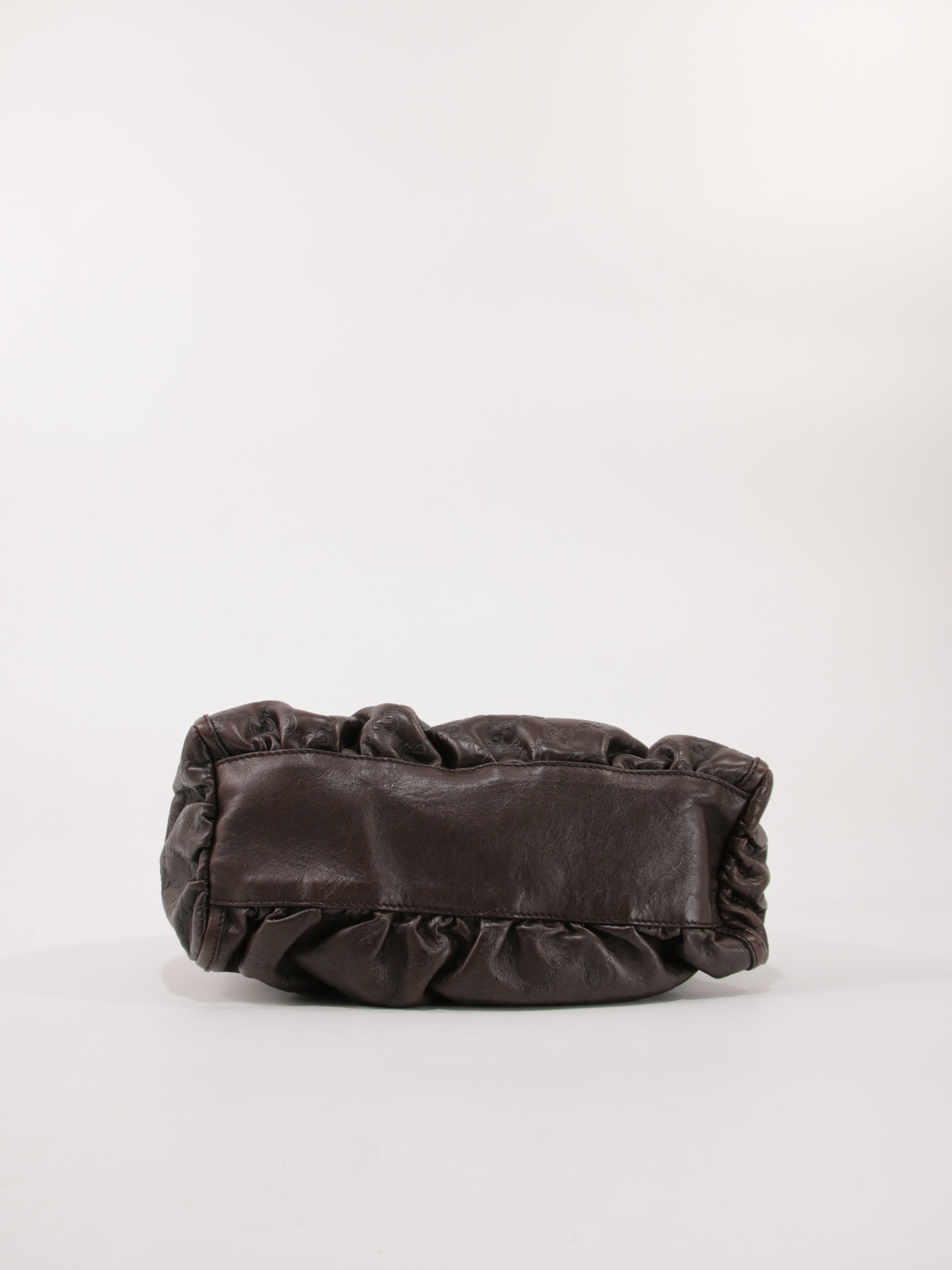 Abbey D-Ring Small