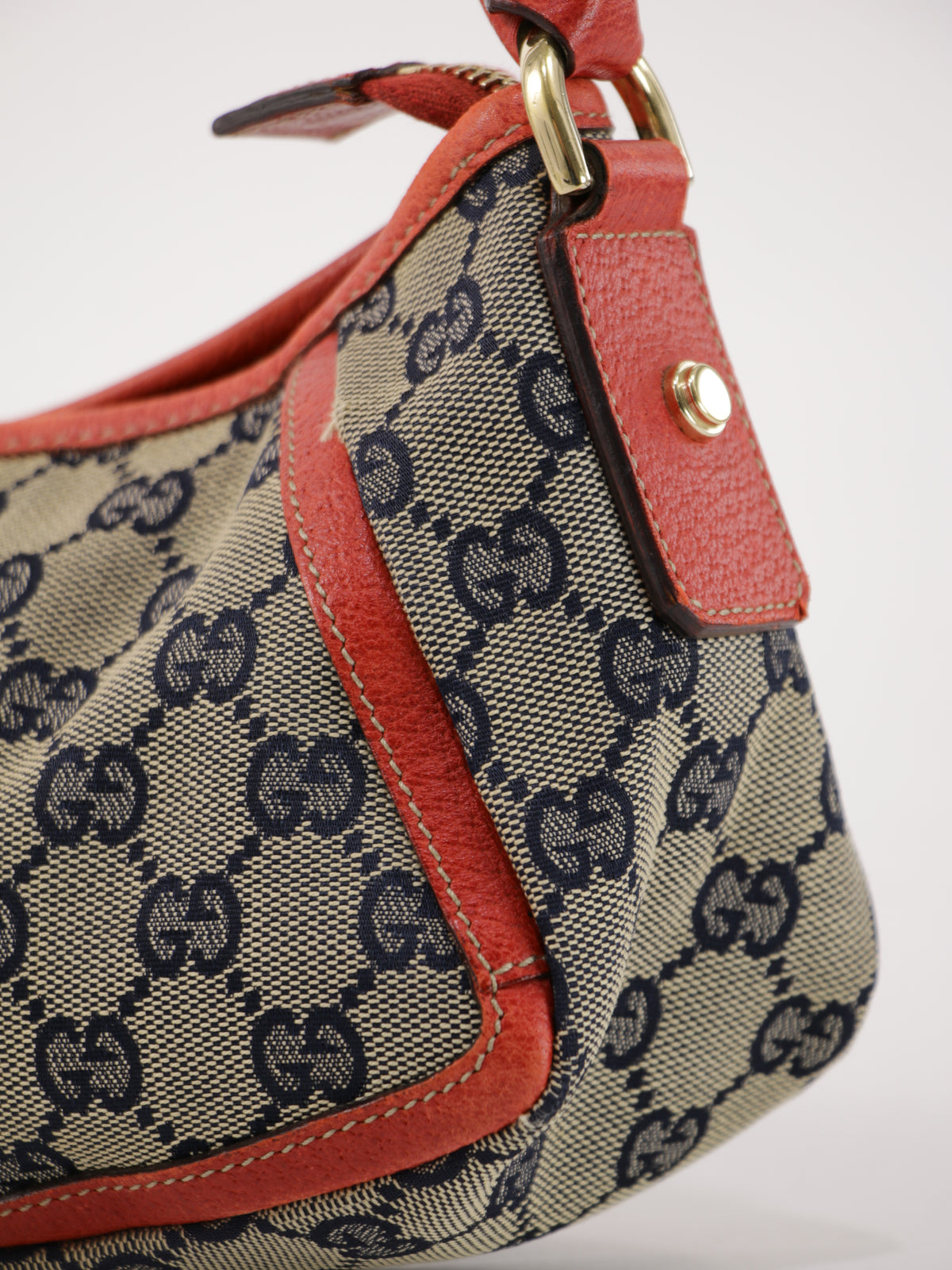 Gucci Abbey D-Ring Pochette