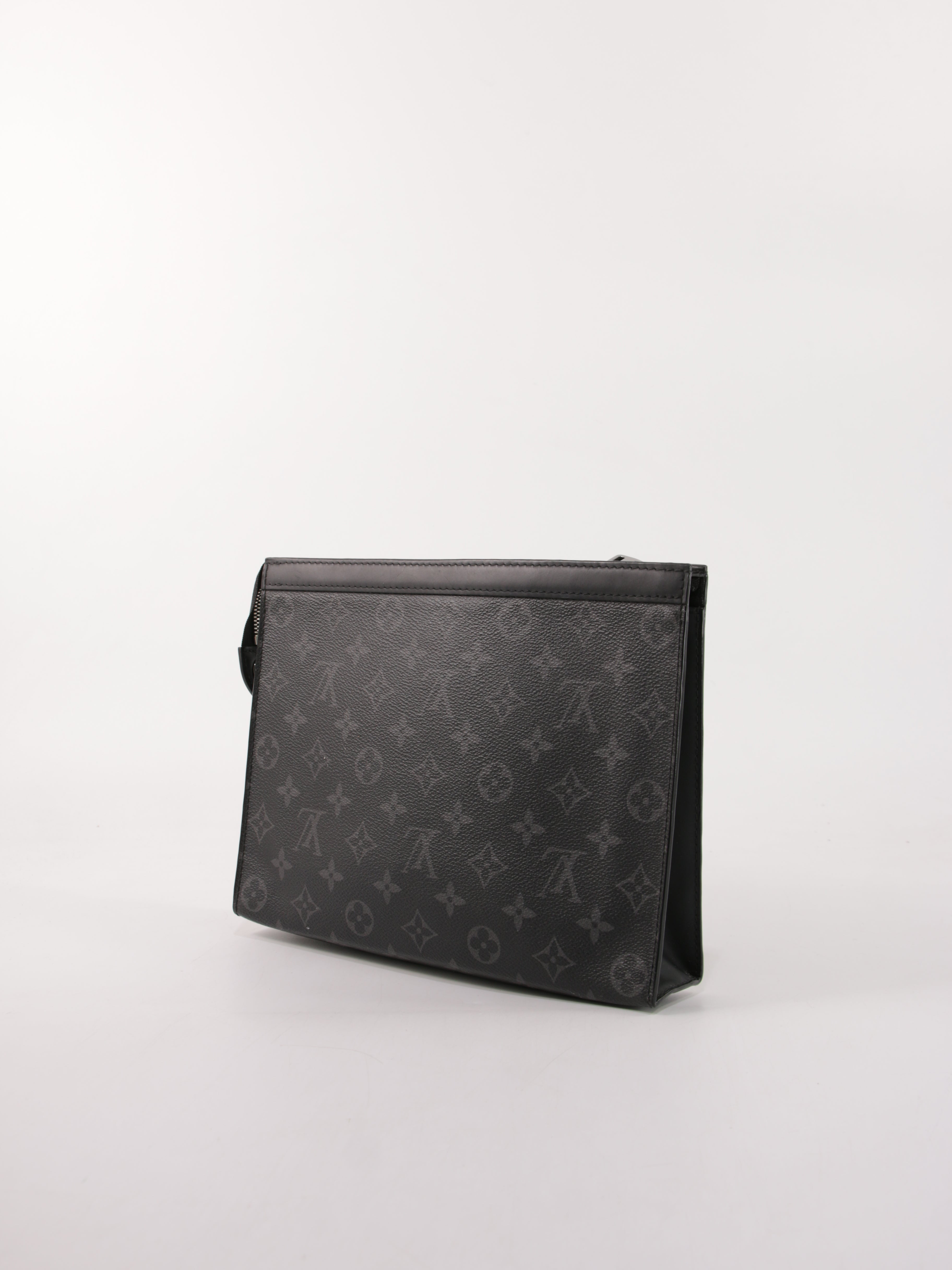Louis Vuitton Pochette Voyage MM