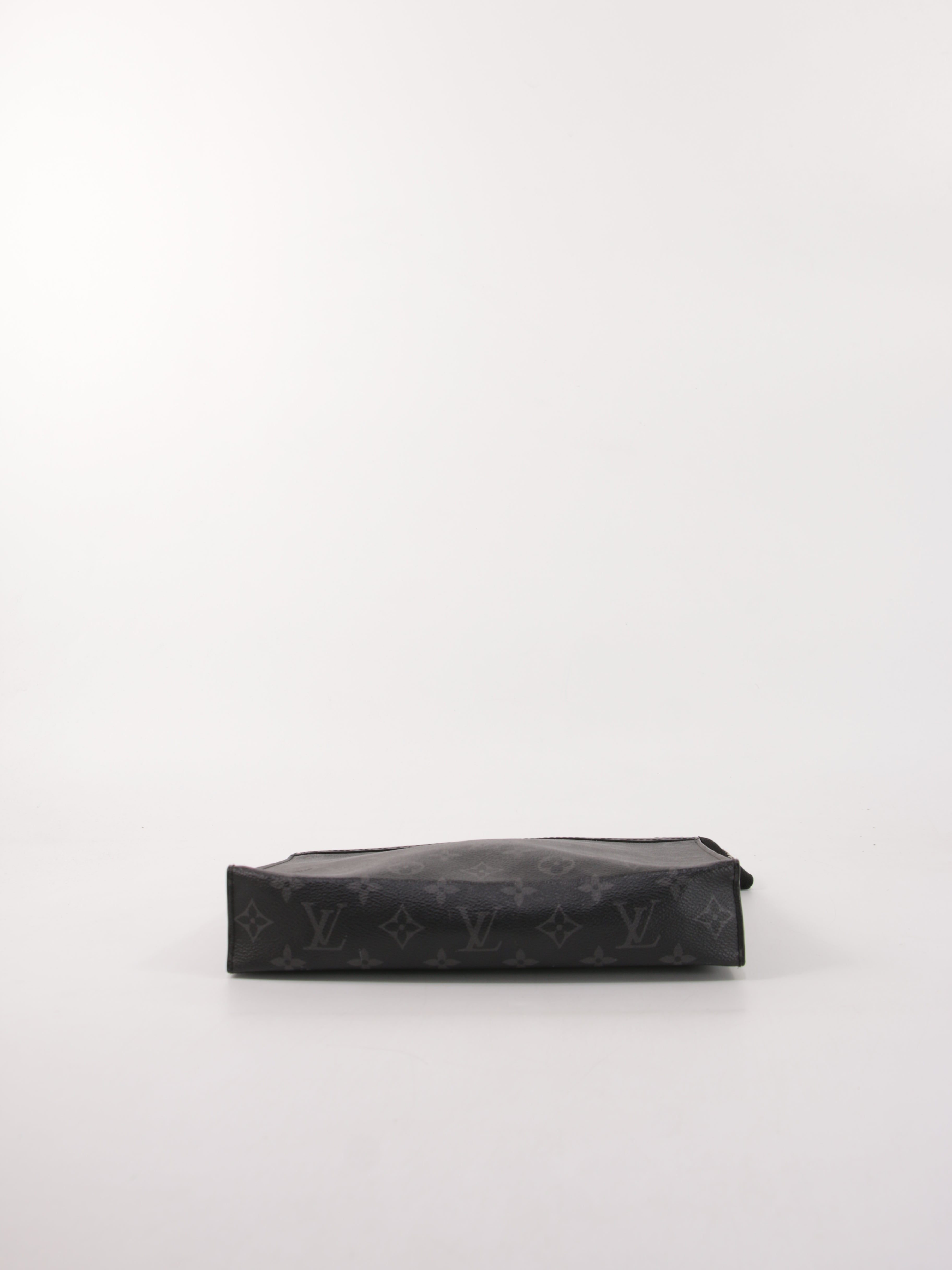 Louis Vuitton Pochette Voyage MM