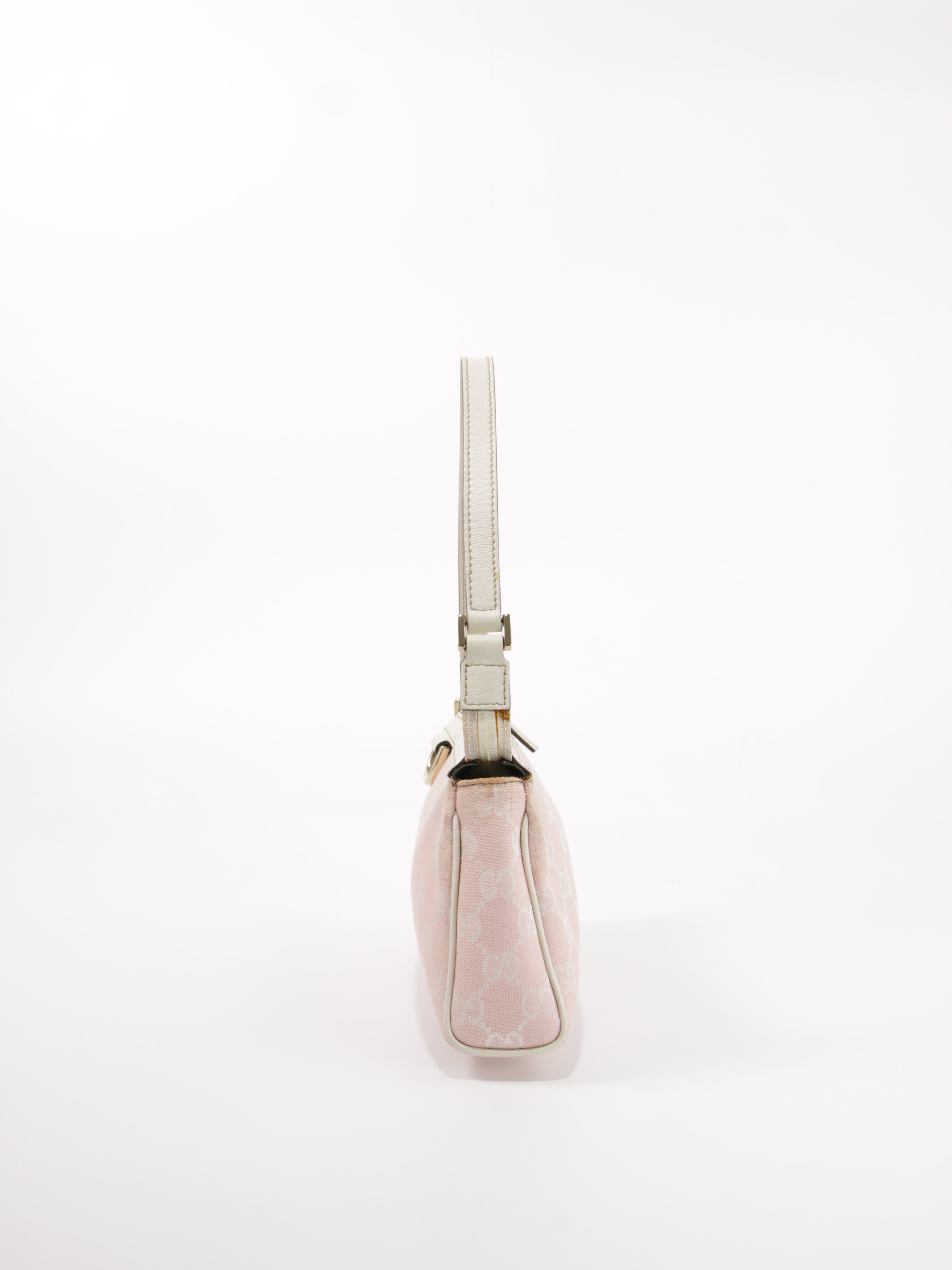 Abbey D-Ring Pochette