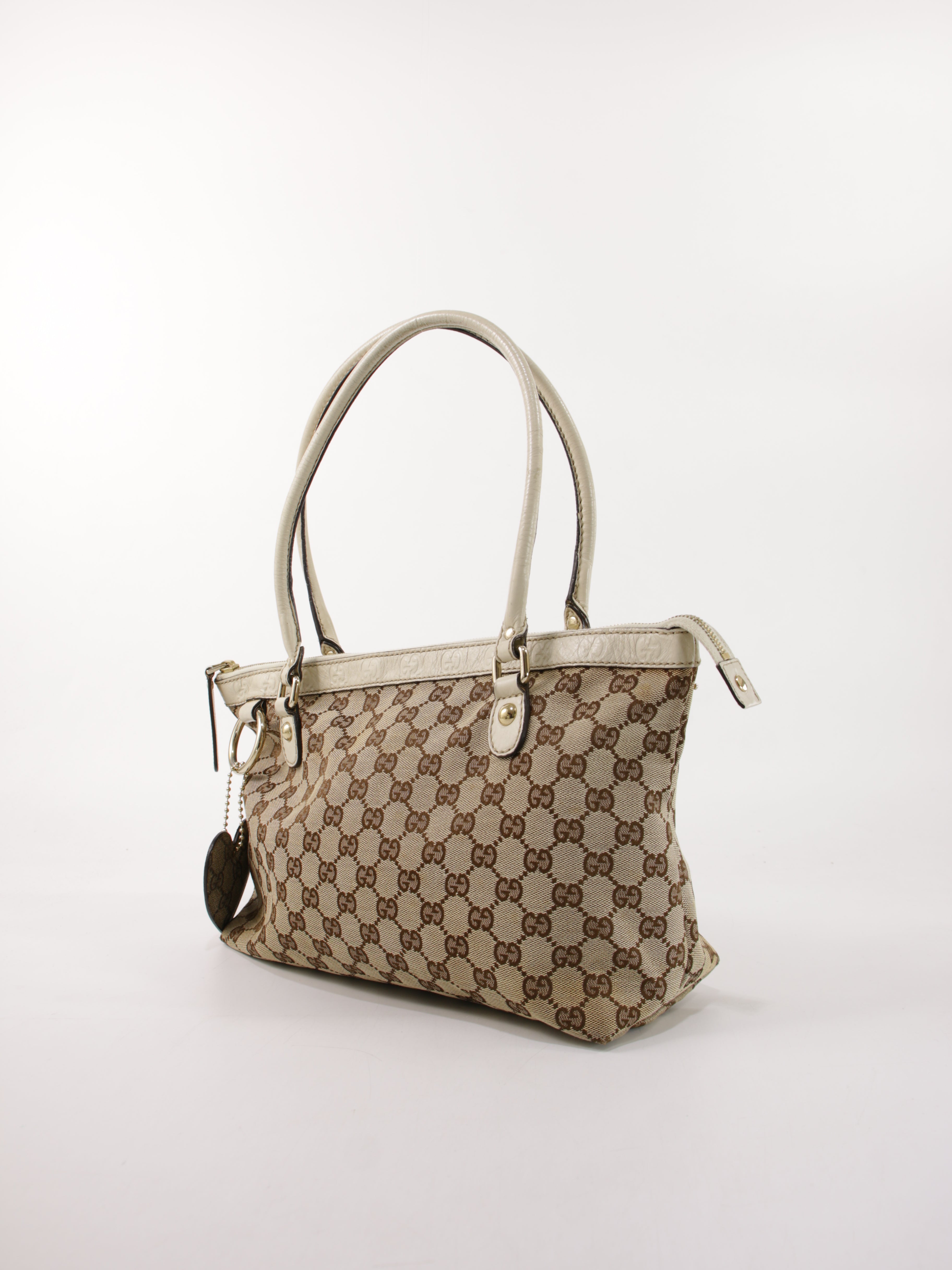 Gucci Shoulder Bag