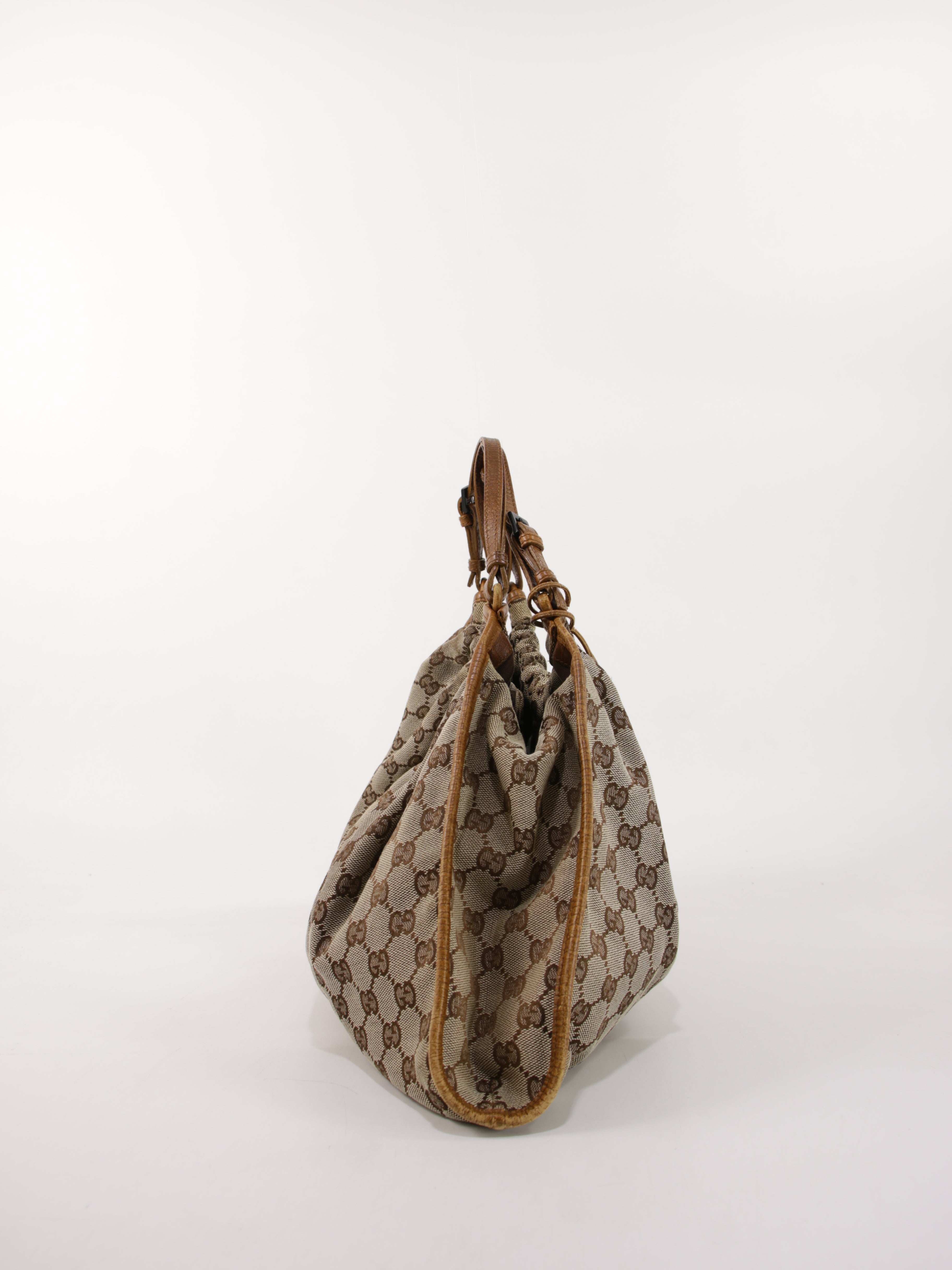 Gucci Shoulder Bag