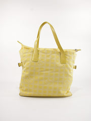 Large Travel Line Tote