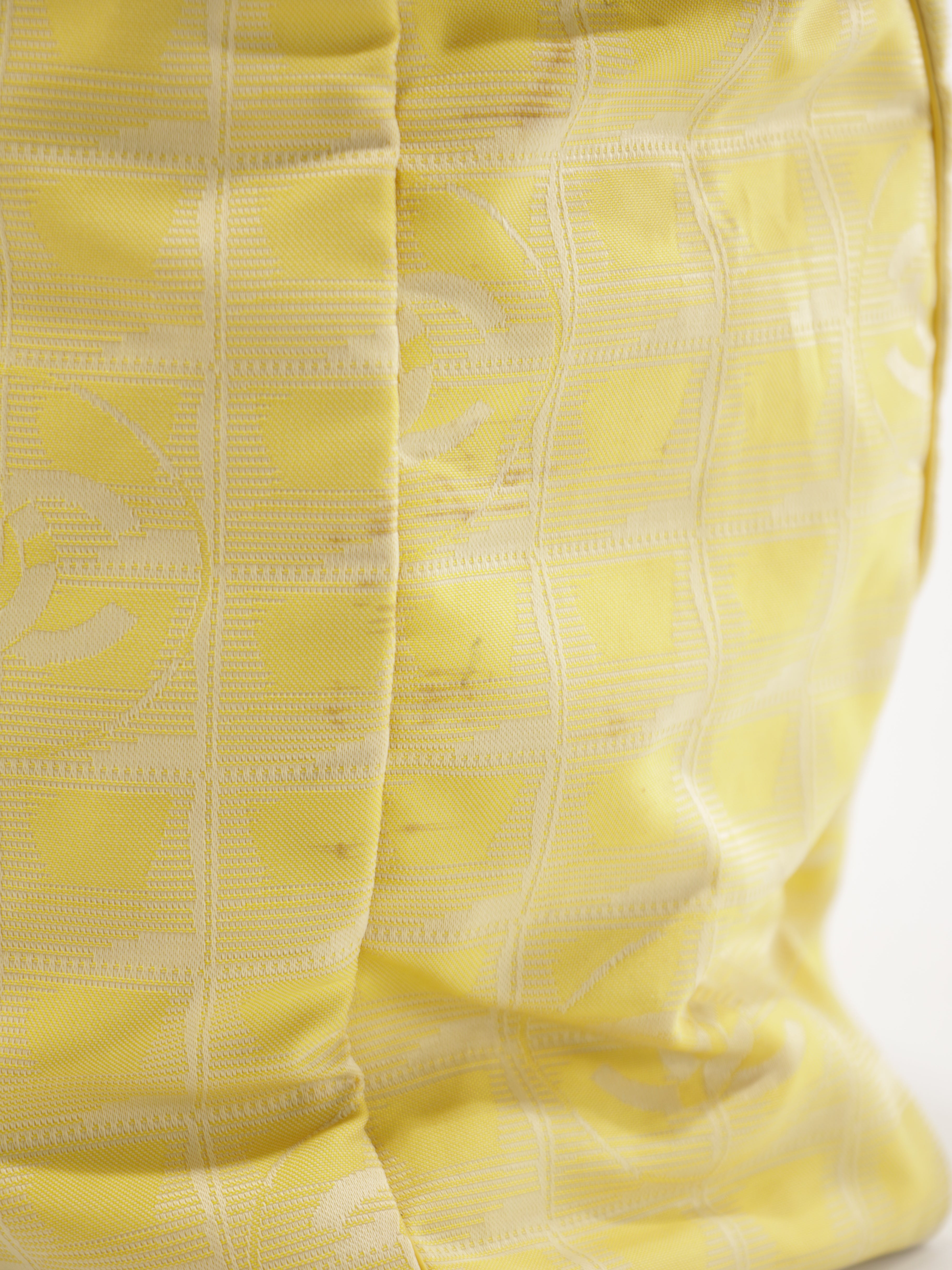 Large Travel Line Tote