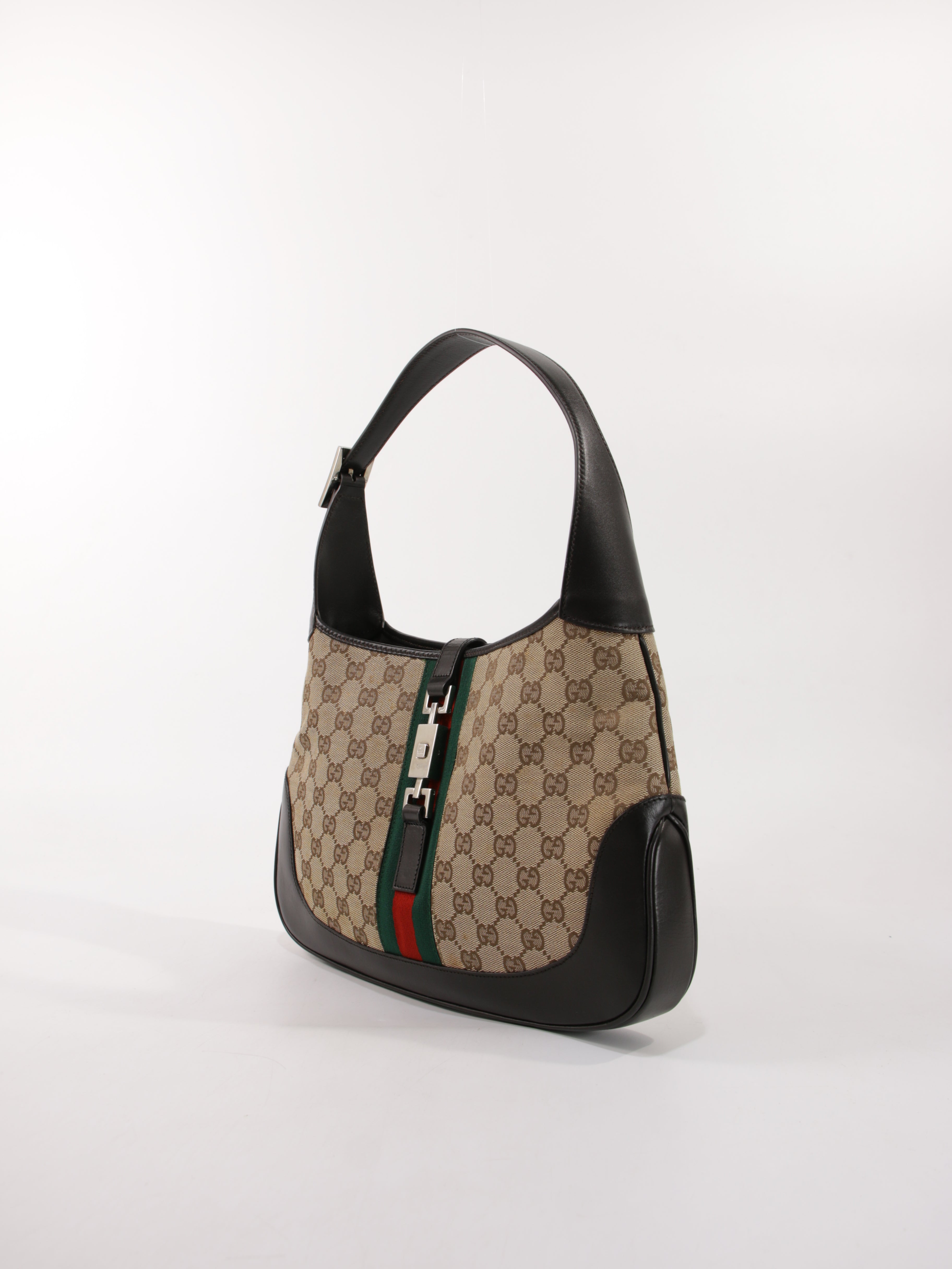 Medium Jackie