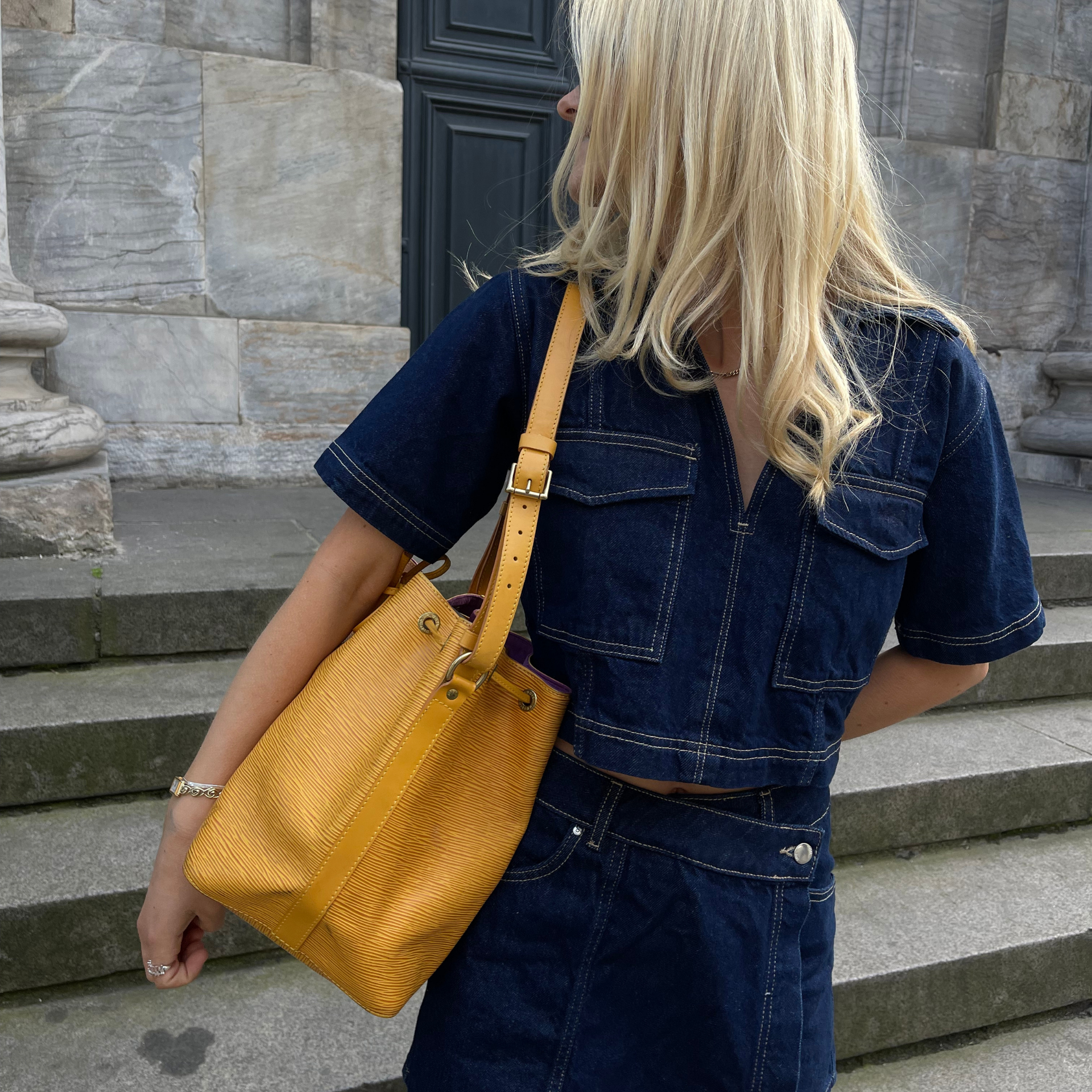 Louis Vuitton Petit Noé Black Epi leather