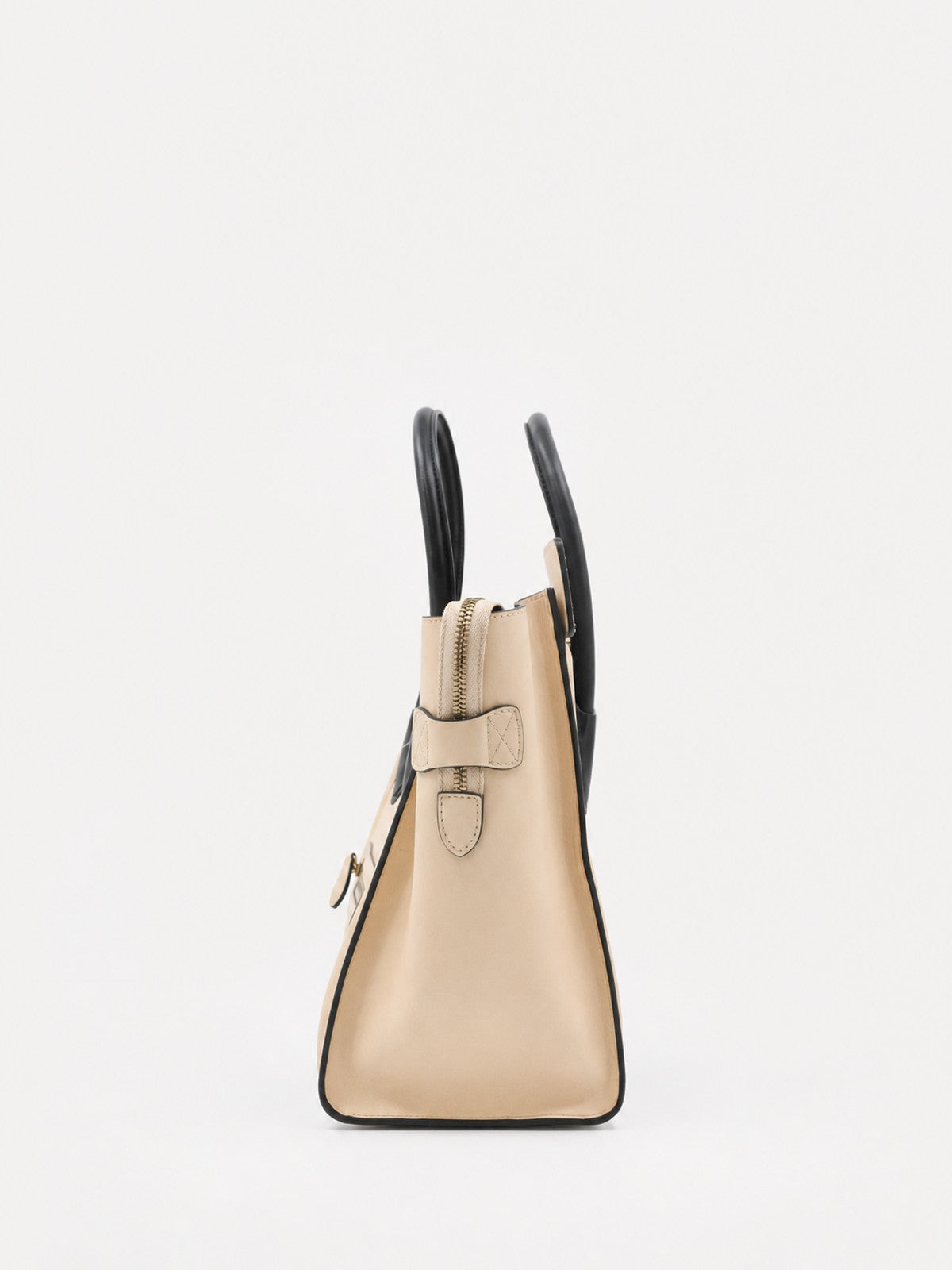 Medium Luggage