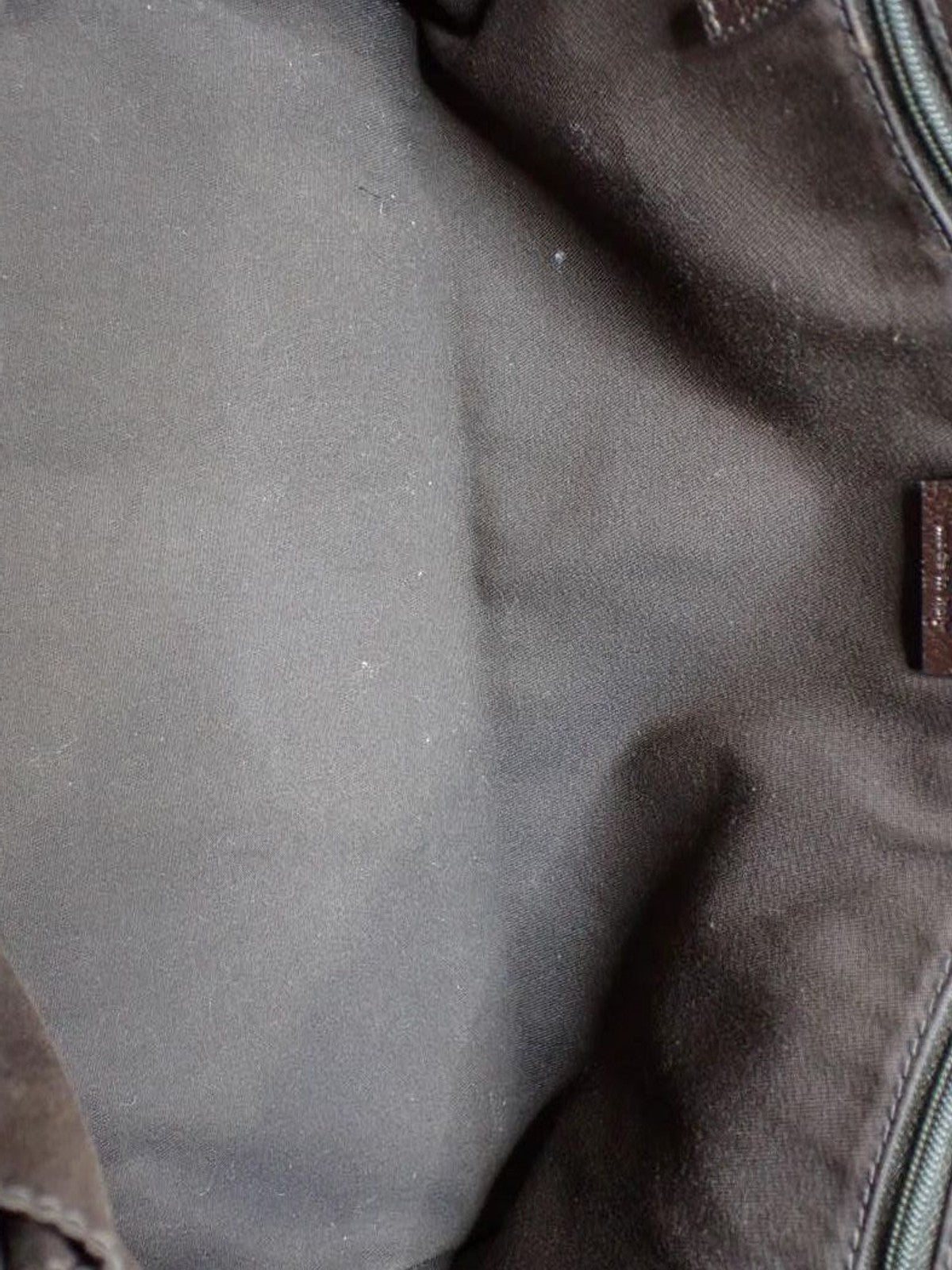 Gucci Abbey Zip Tote