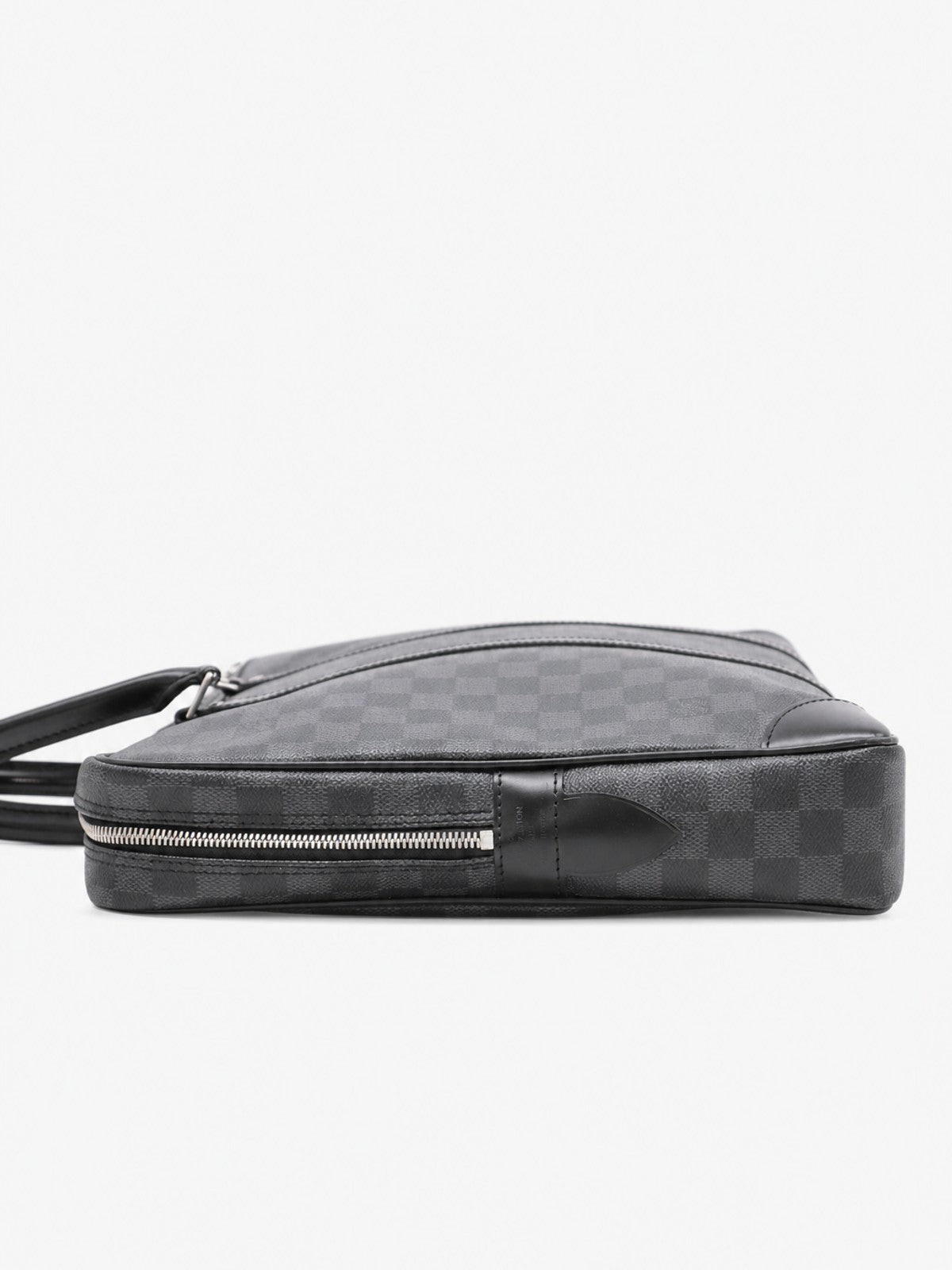 Louis Vuitton Port Documents Voyage GM