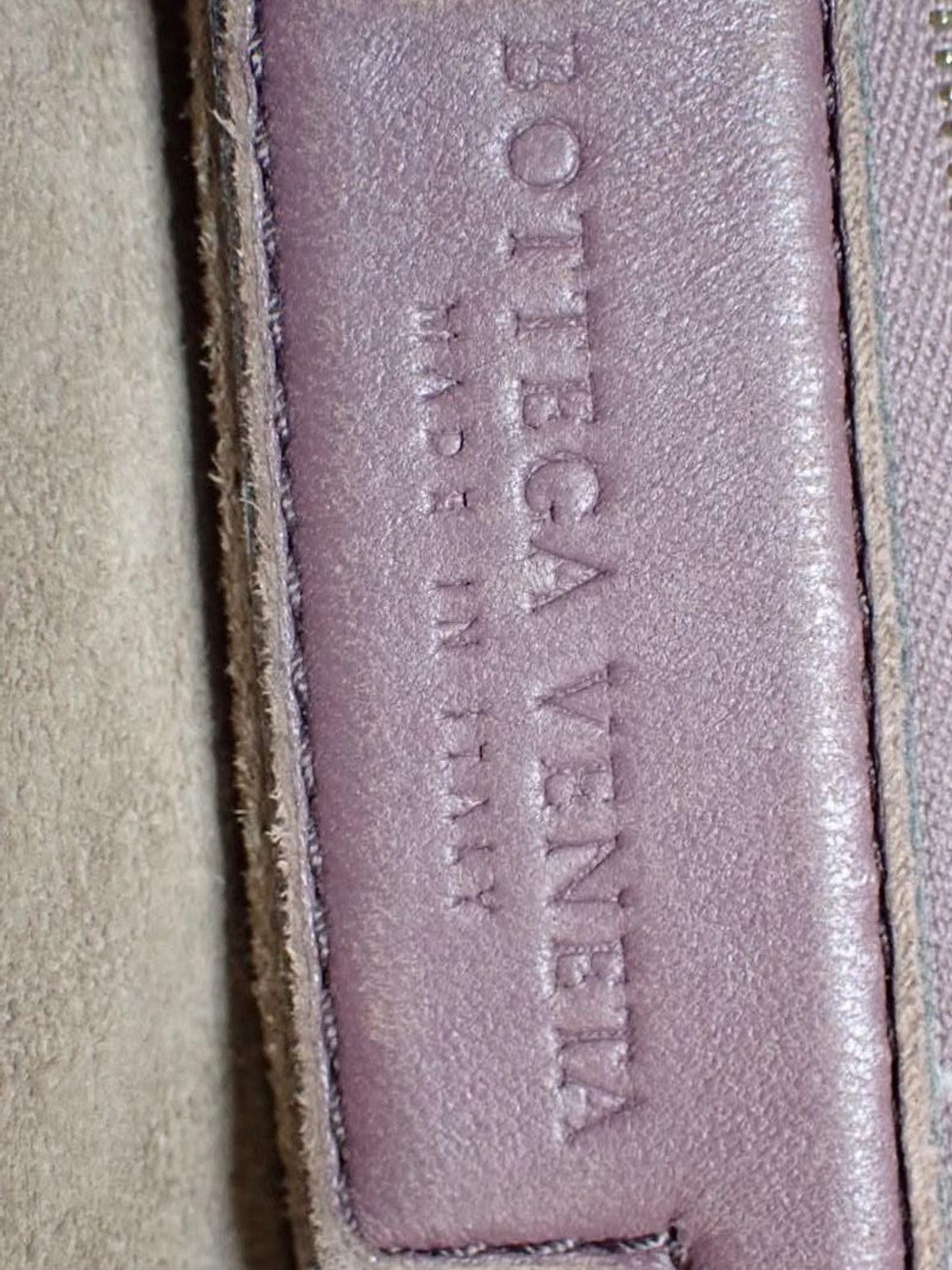 Bottega Veneta Medium Hobo