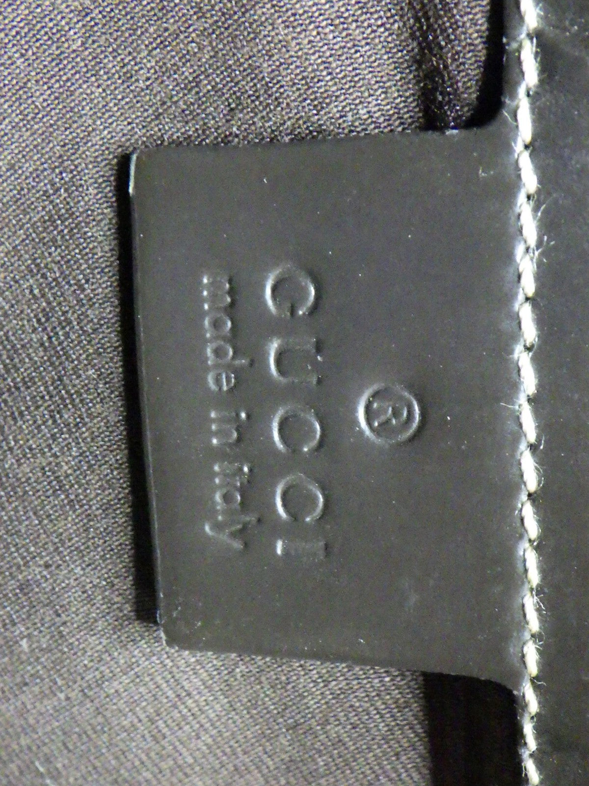 Gucci Boston 25