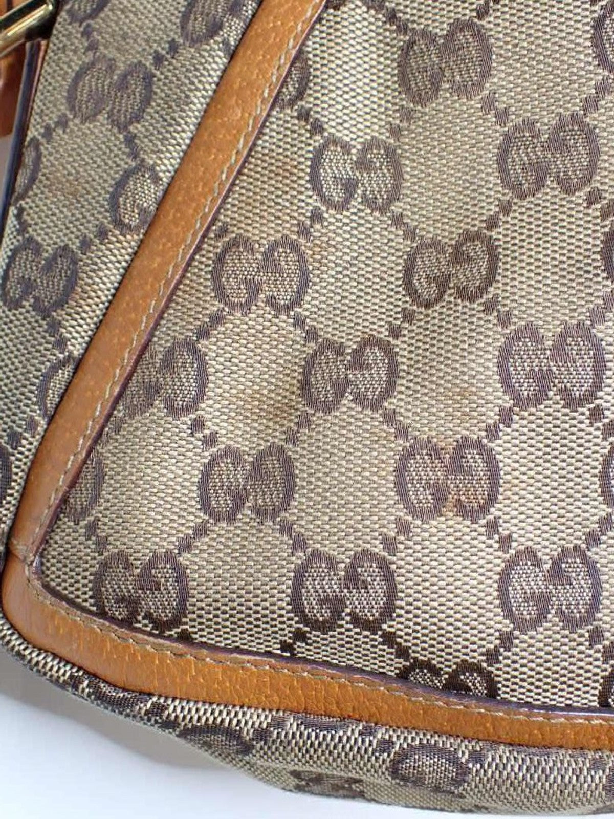 Gucci Abbey D-Ring Pochette