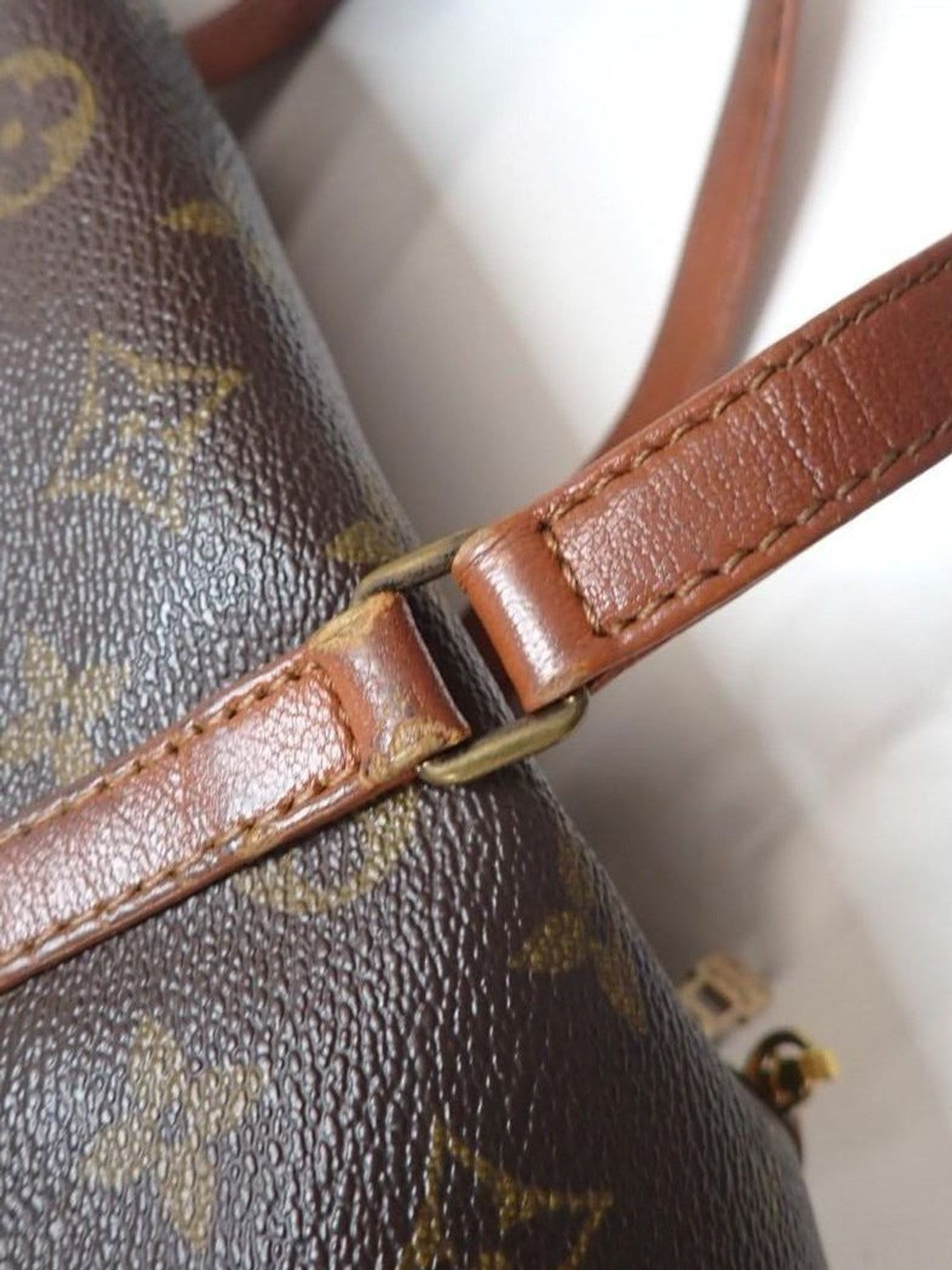 Louis Vuitton Papillon 30