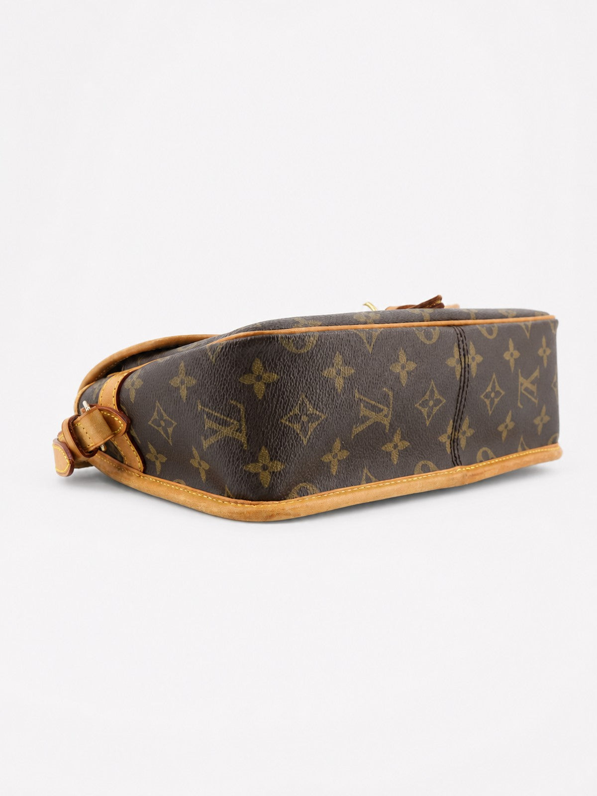 Louis Vuitton Sologne