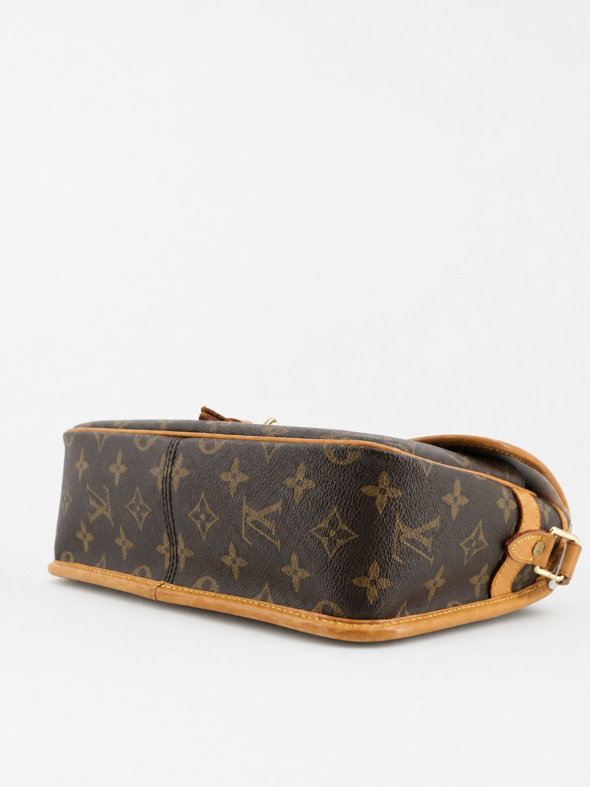 Louis Vuitton Sologne