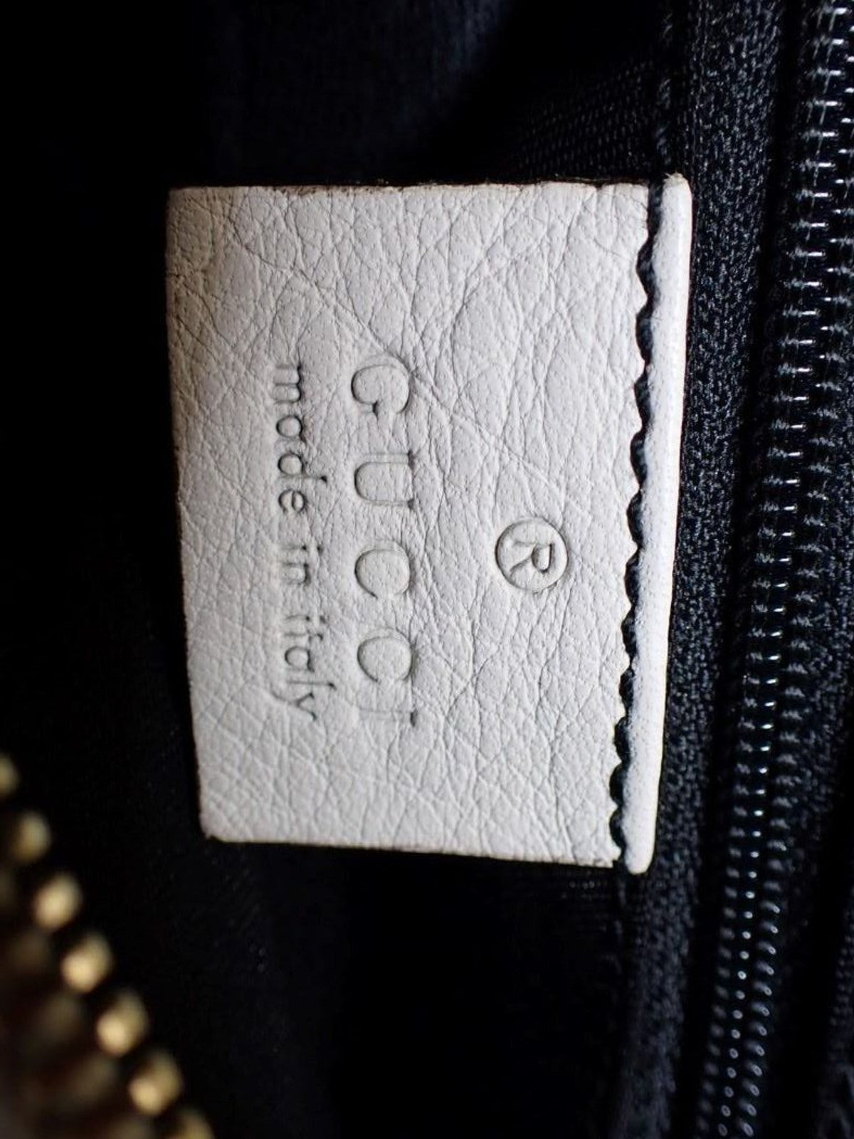 Gucci Abbey D-Ring Large